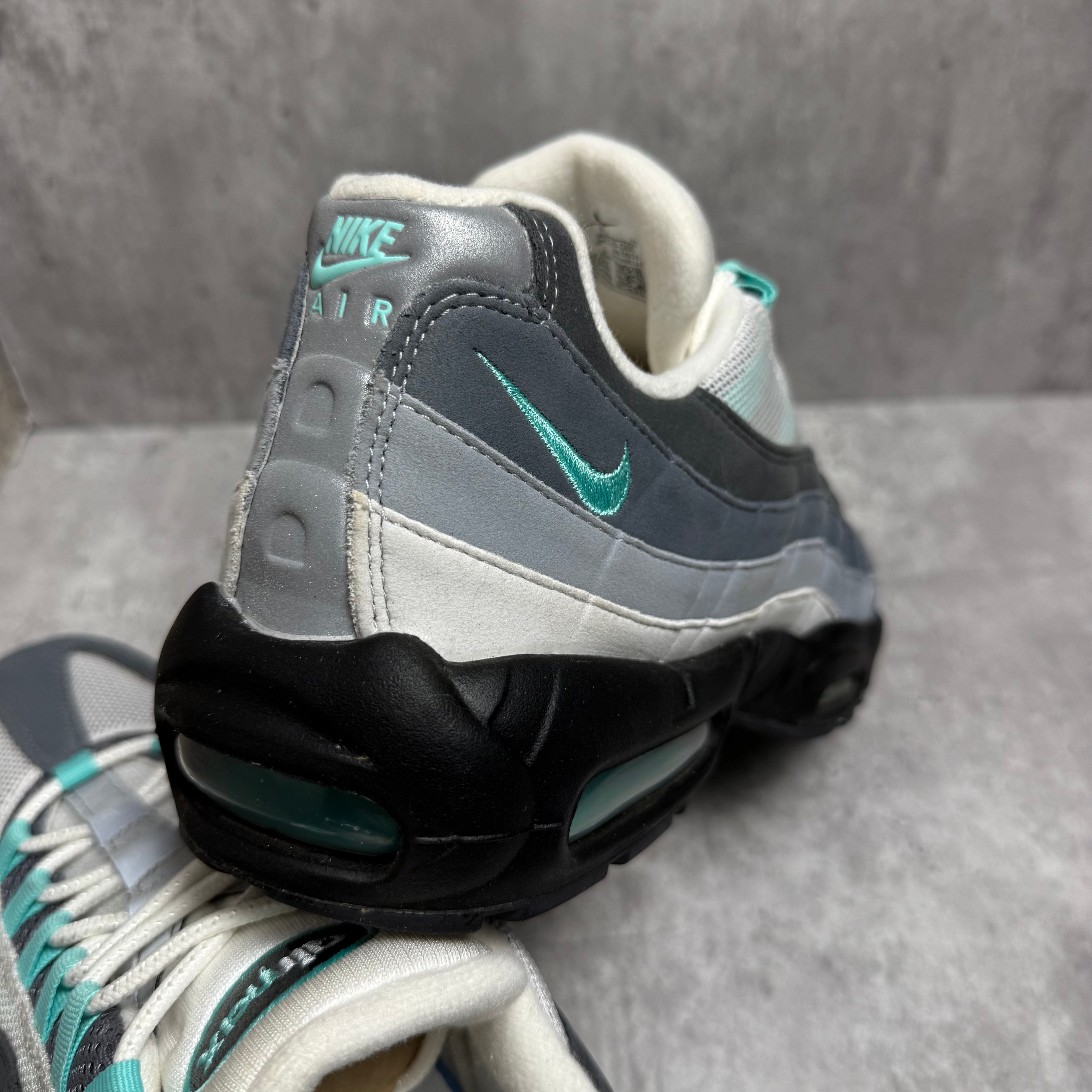 Nike Airmax 95 Hyper Turquoise - Cheshire Creps