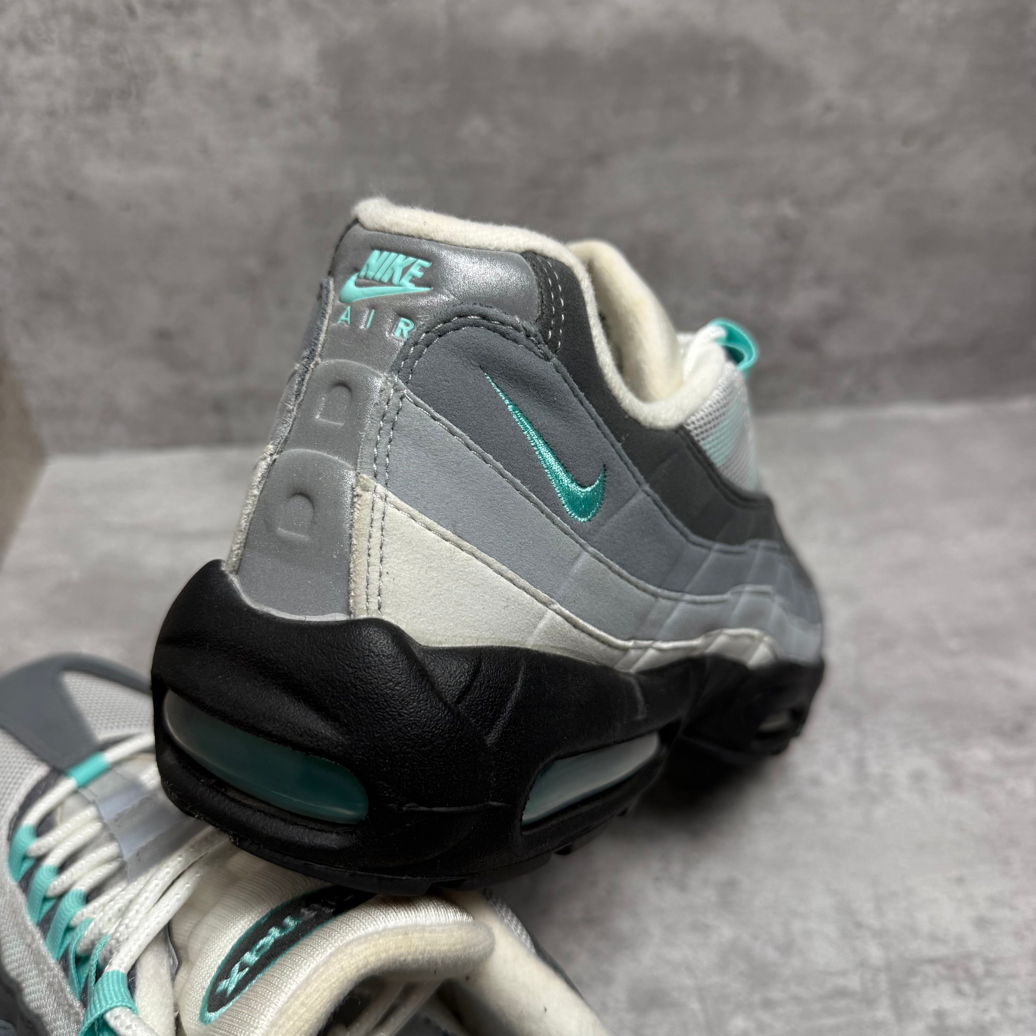 Nike Airmax 95 Hyper Turquoise - Cheshire Creps