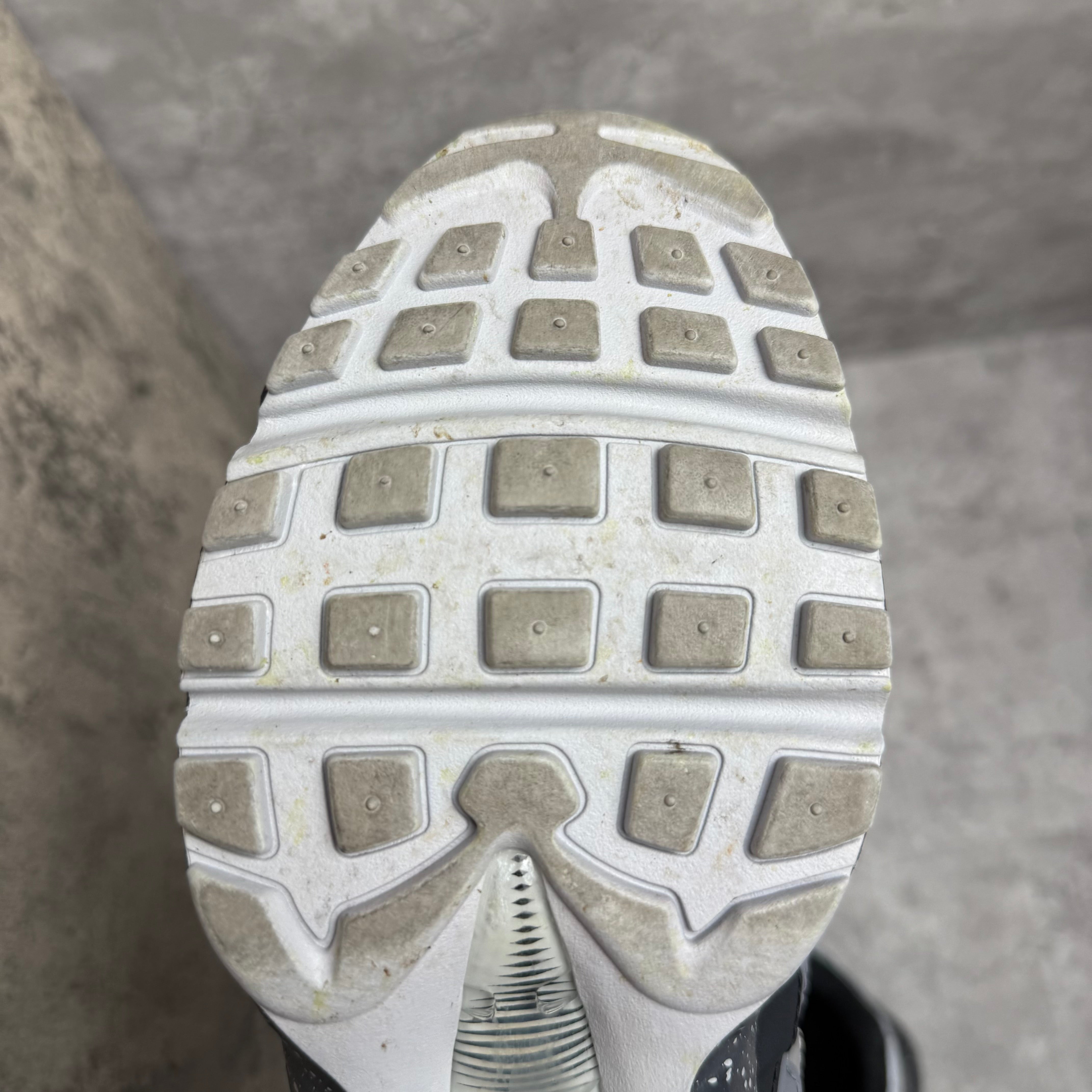 Nike Airmax 95 ID ‘Oreo’ - Cheshire Creps