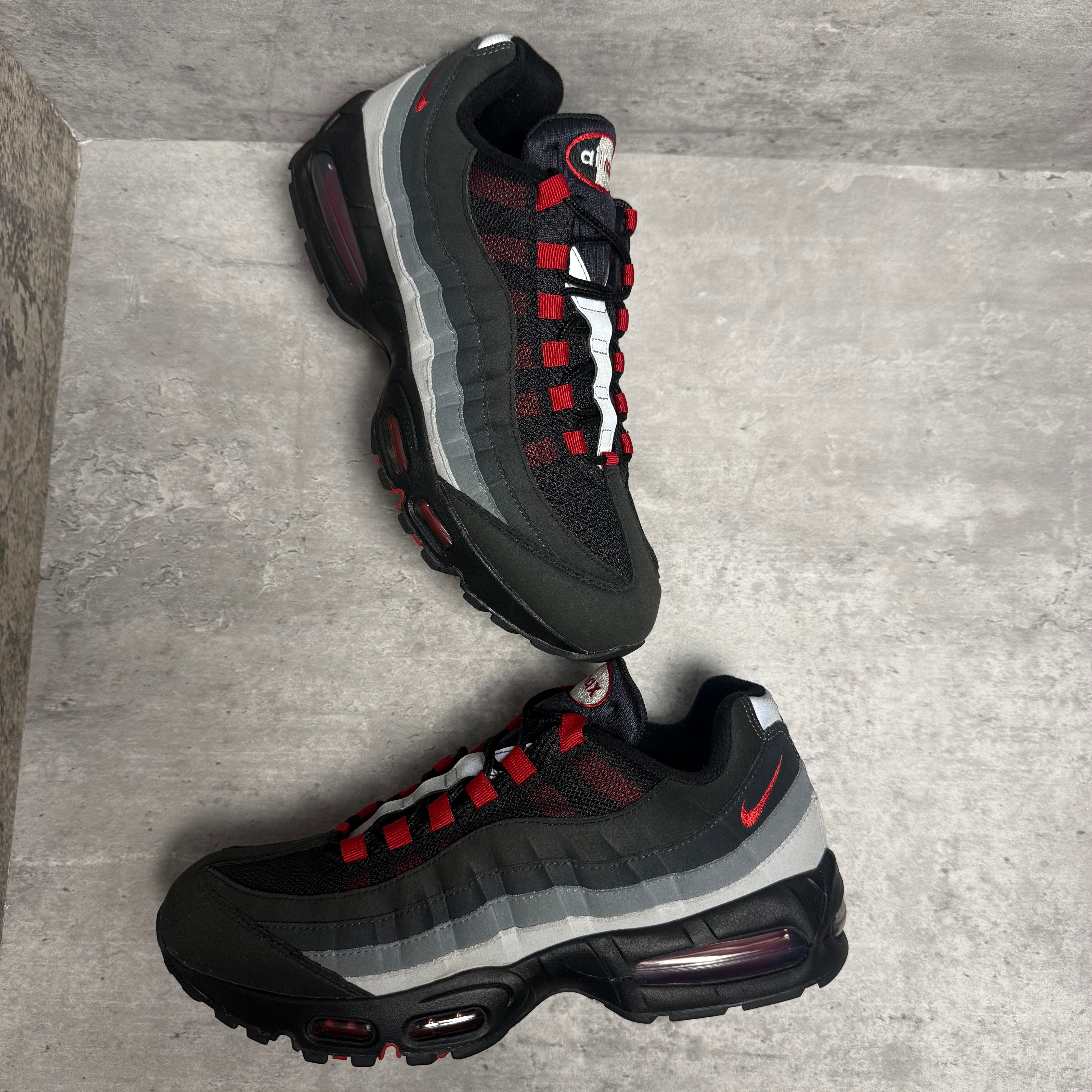 Nike Airmax 95 Liverpool FC - Cheshire Creps