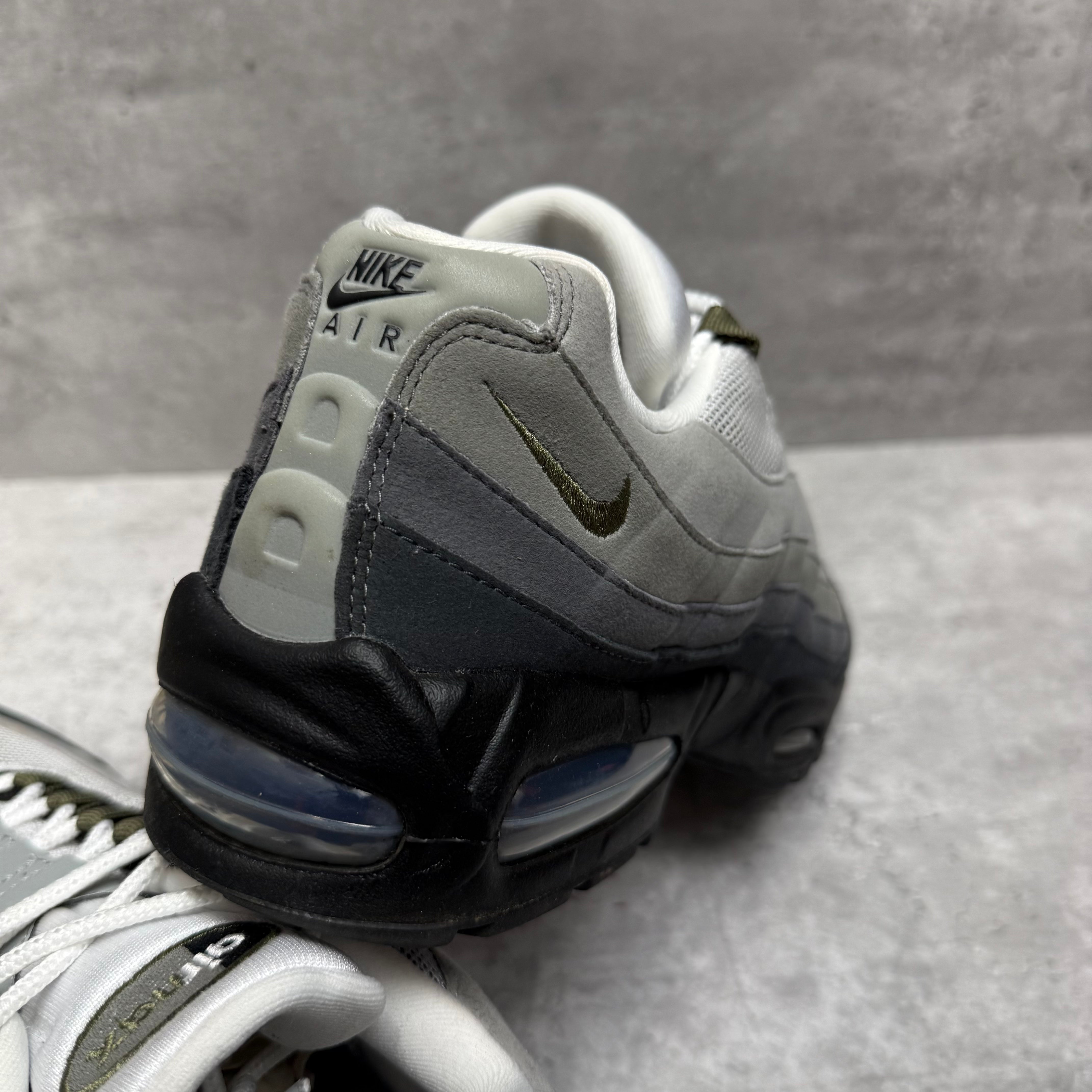 Nike Airmax 95 Medium Olive