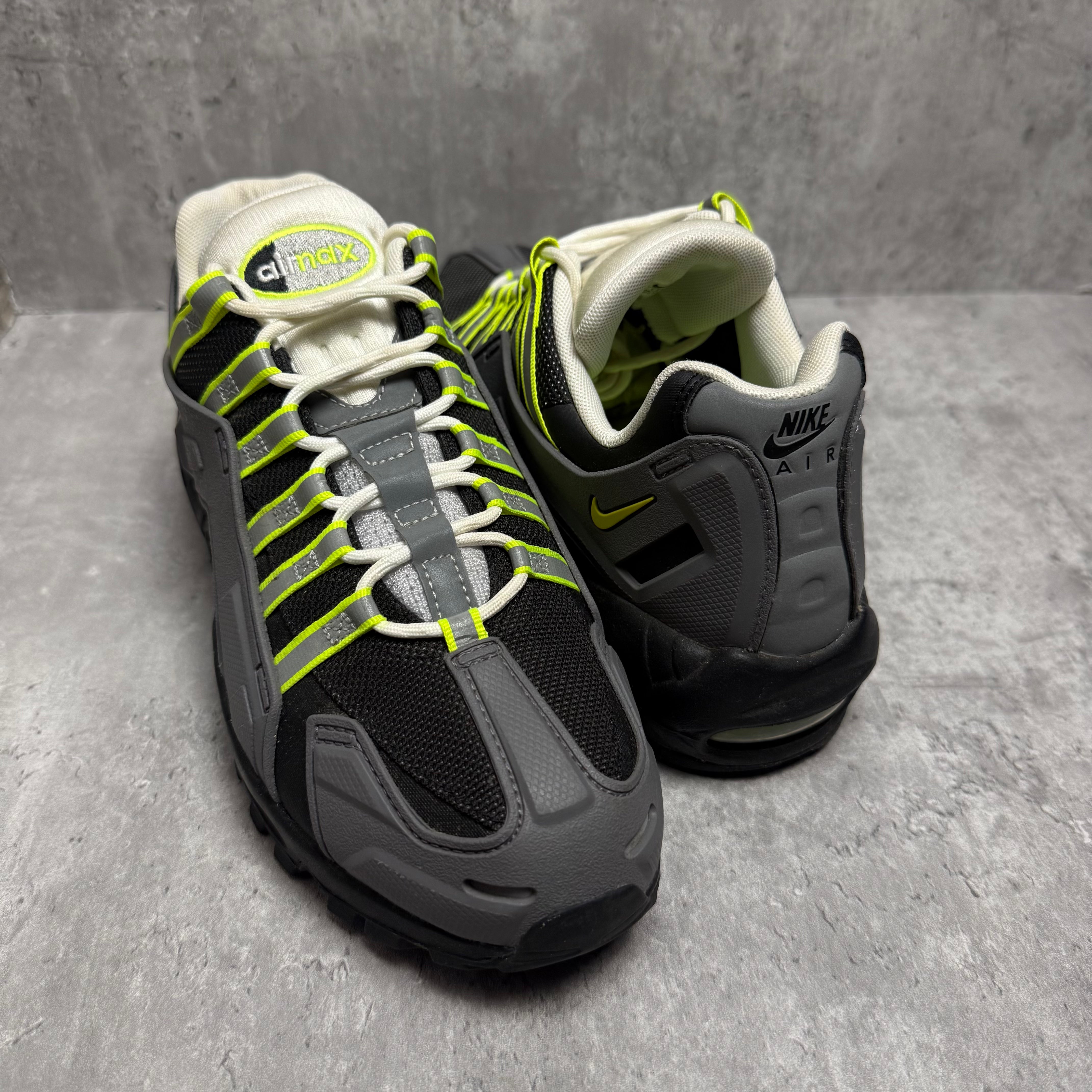 Nike Airmax 95 NDSTRKT Neon - Cheshire Creps