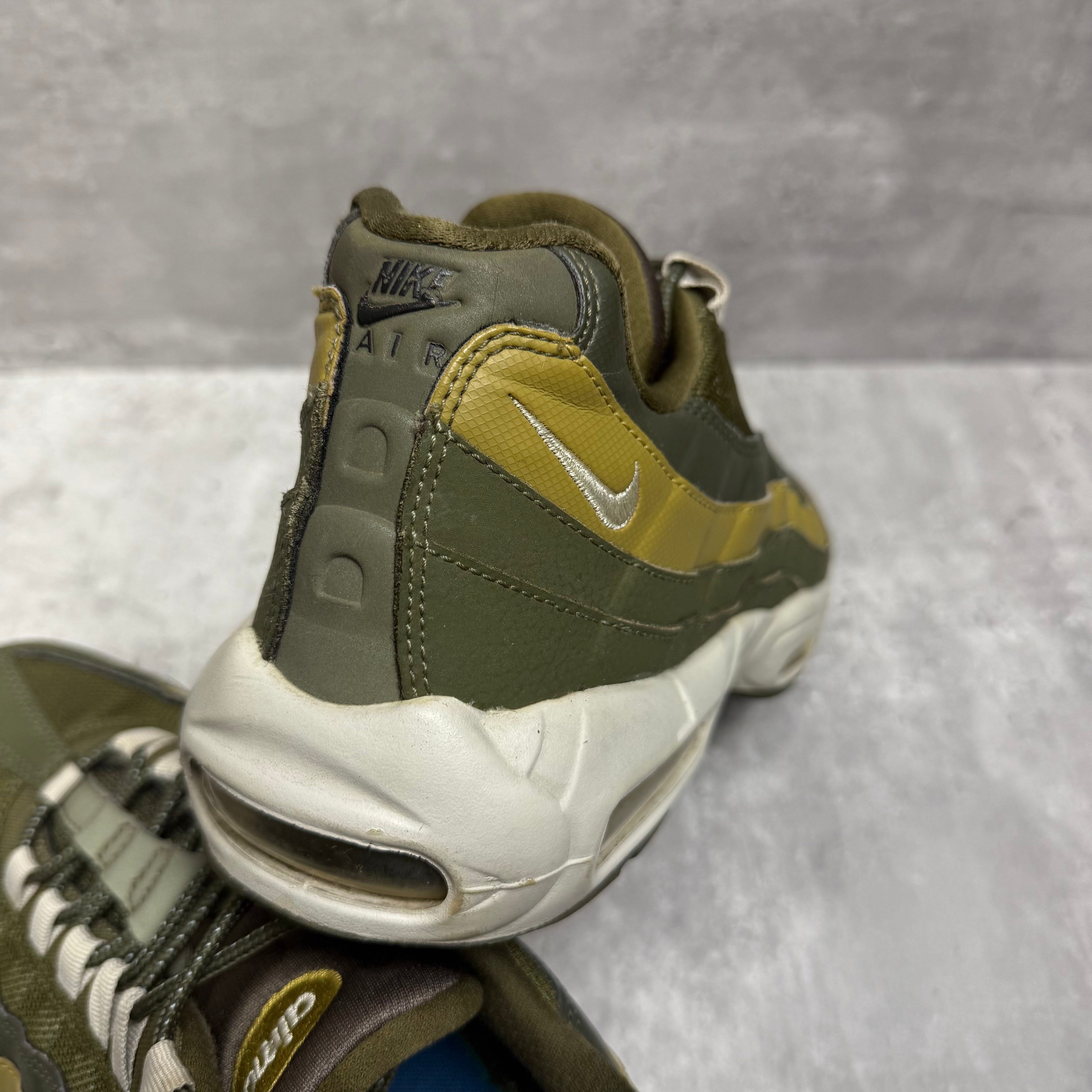 Nike Airmax 95 Olive Khaki - Cheshire Creps