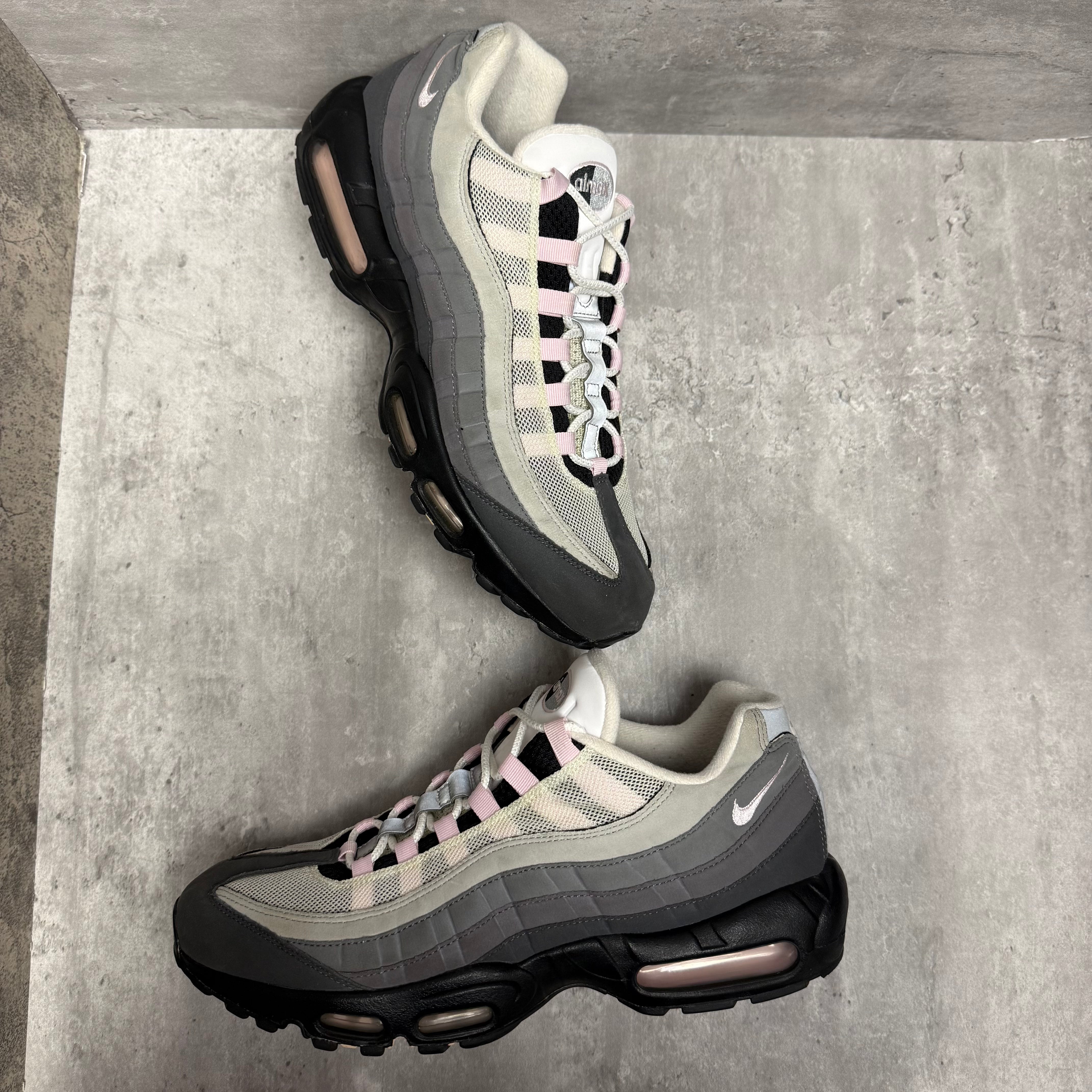 Nike Airmax 95 Pink Foam - Cheshire Creps