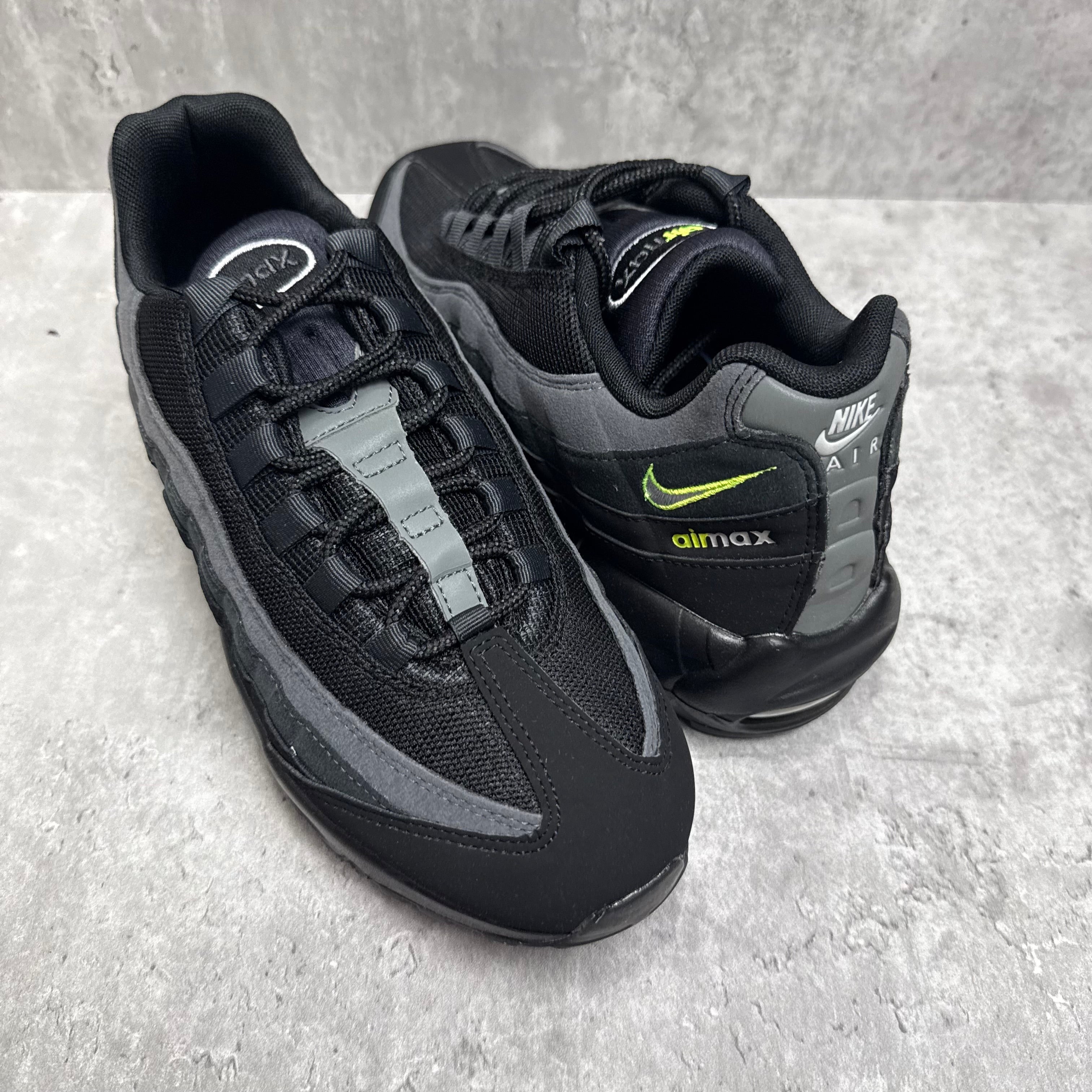 Nike Airmax 95 Retro Logo Volt - Cheshire Creps