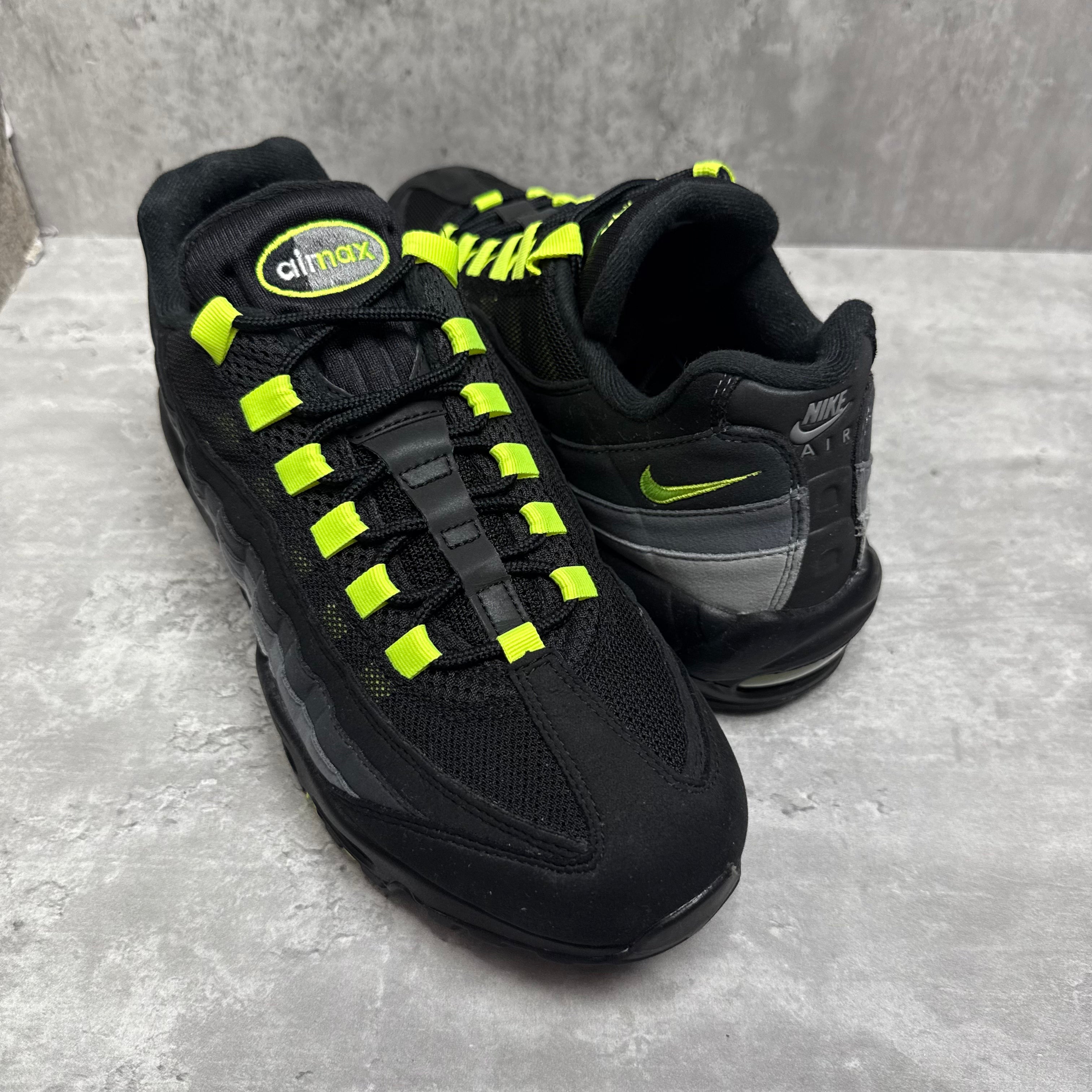 Nike Airmax 95 Reverse Neon - Cheshire Creps