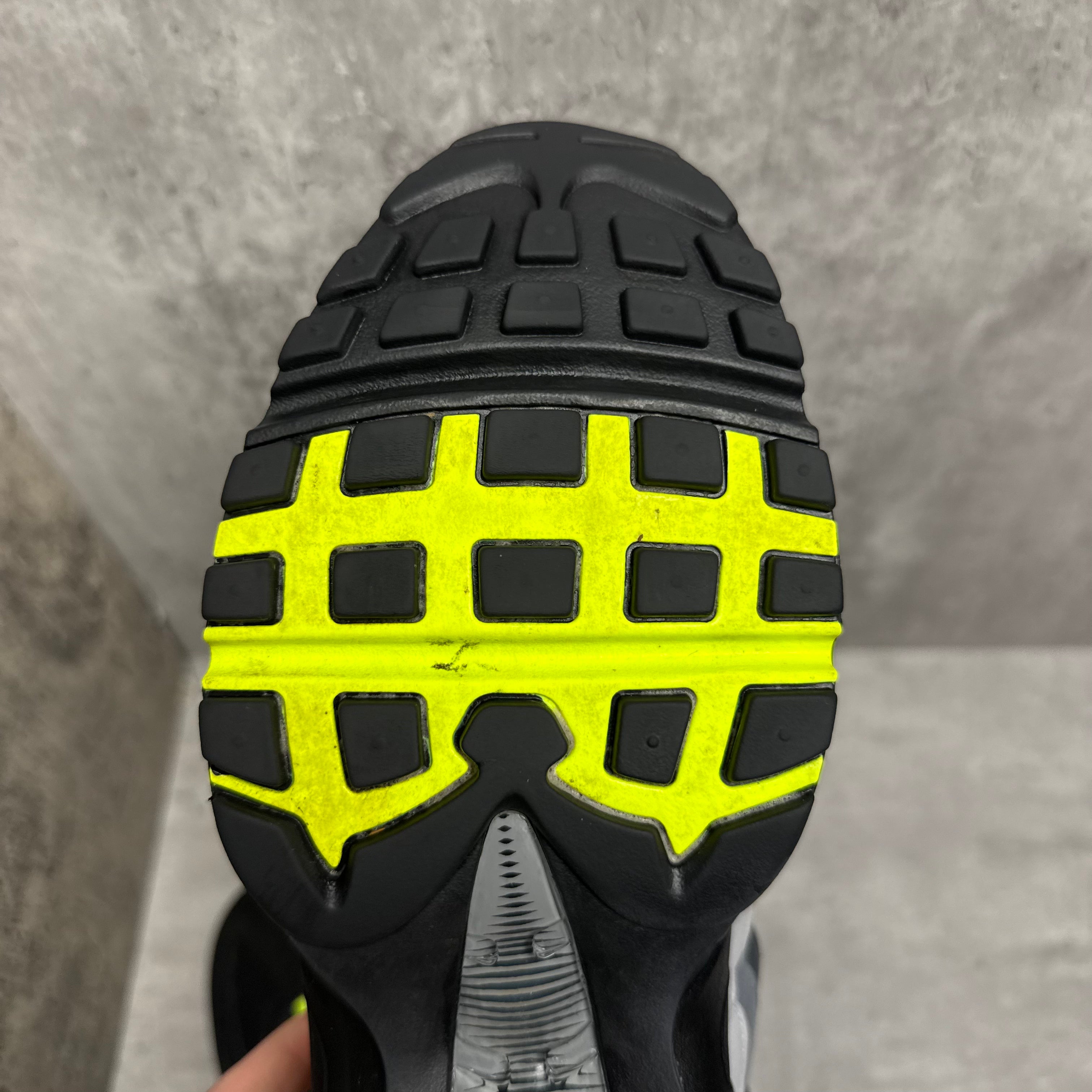 Nike Airmax 95 Reverse Neon - Cheshire Creps