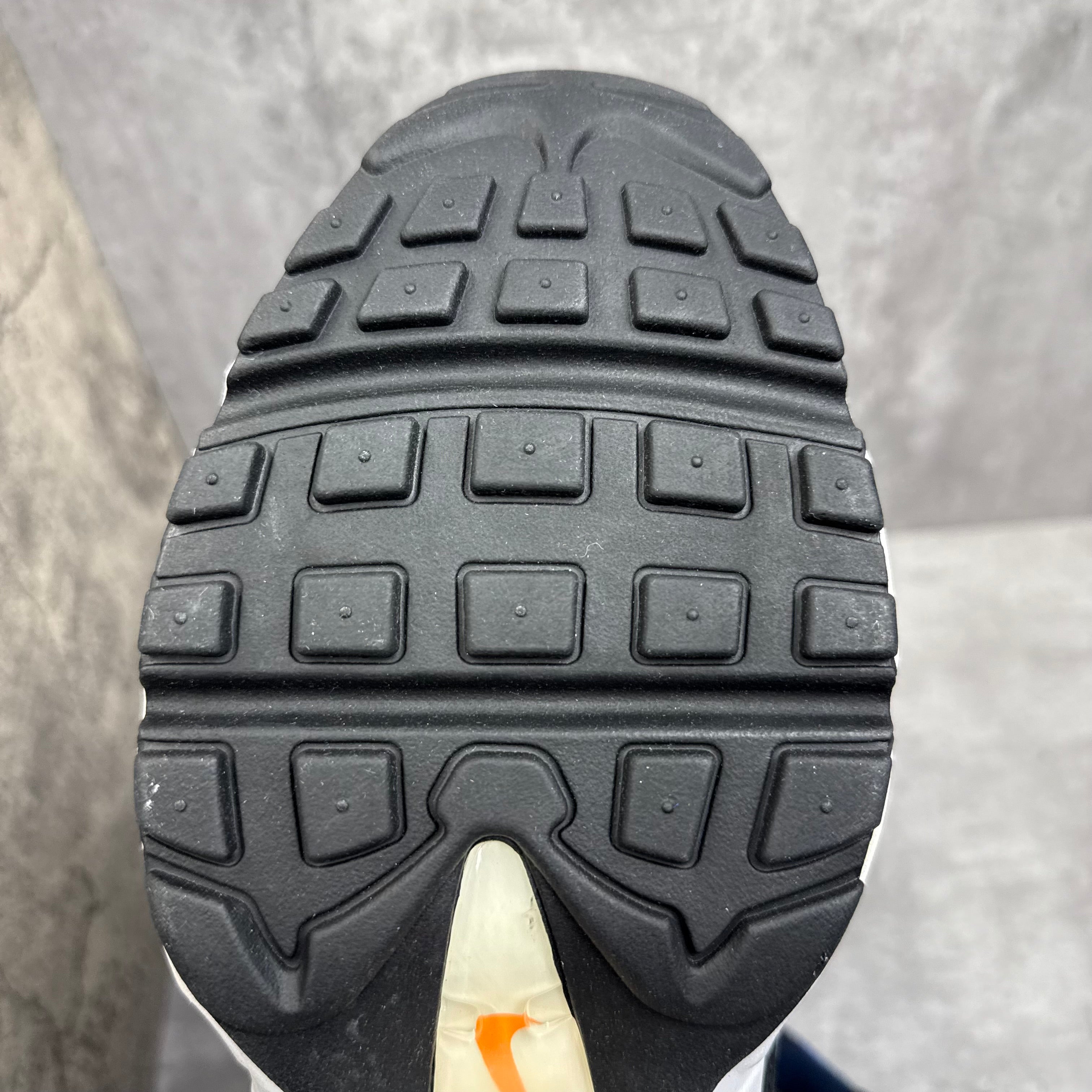 Nike Airmax 95 Run Club Sail - Cheshire Creps