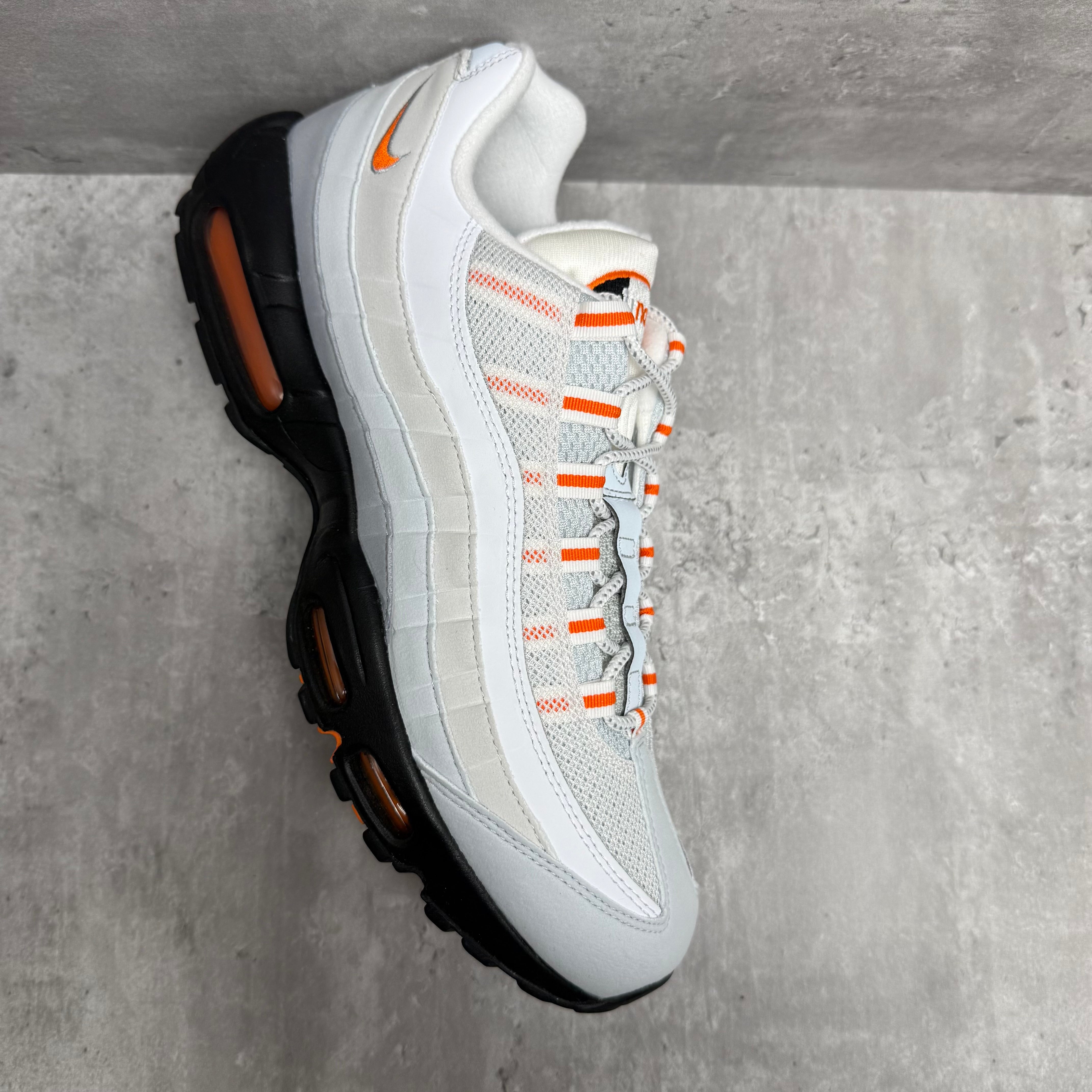Nike Airmax 95 Safety Orange - Cheshire Creps