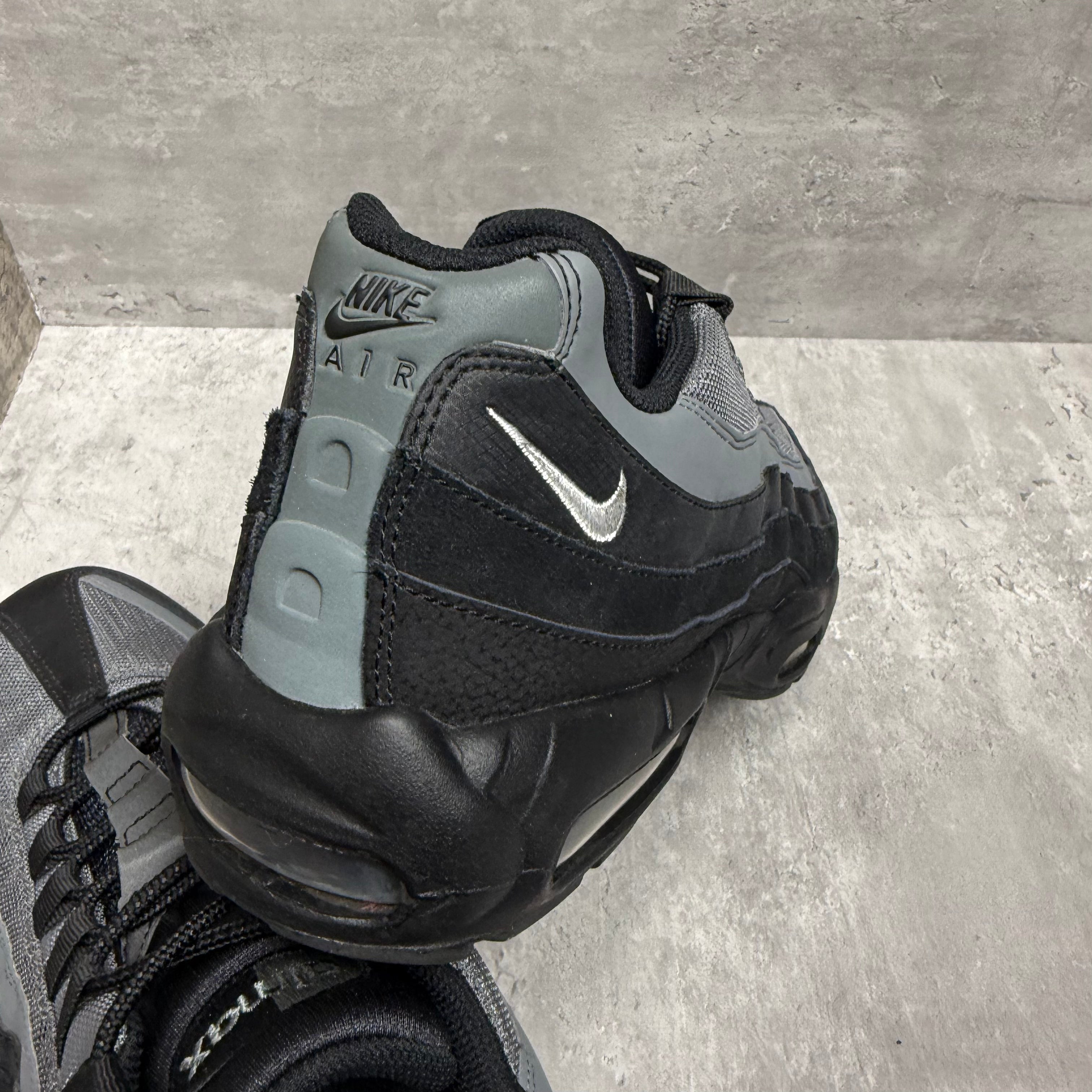 Nike Airmax 95 Smoke Grey - Cheshire Creps