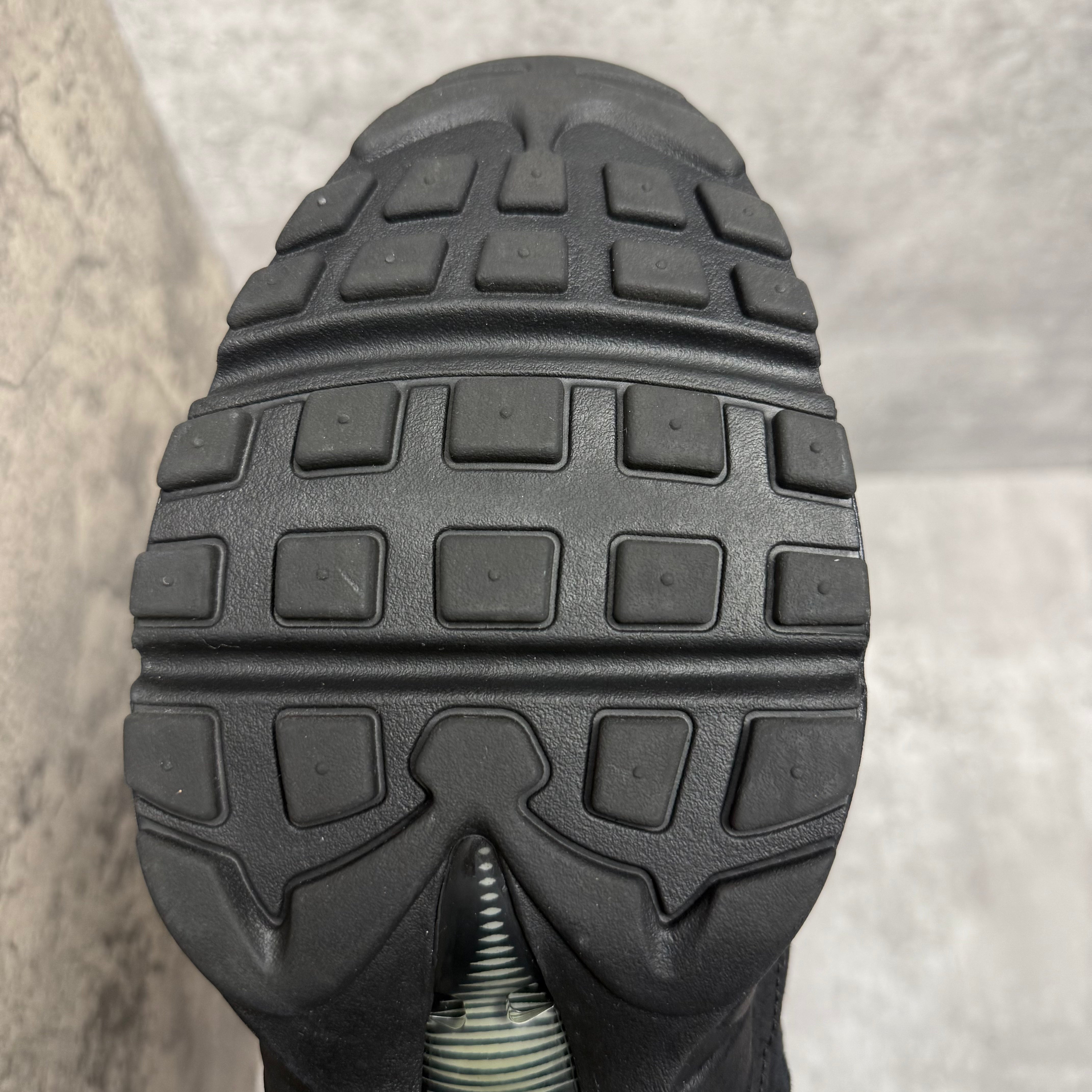 Nike Airmax 95 Smoke Grey - Cheshire Creps