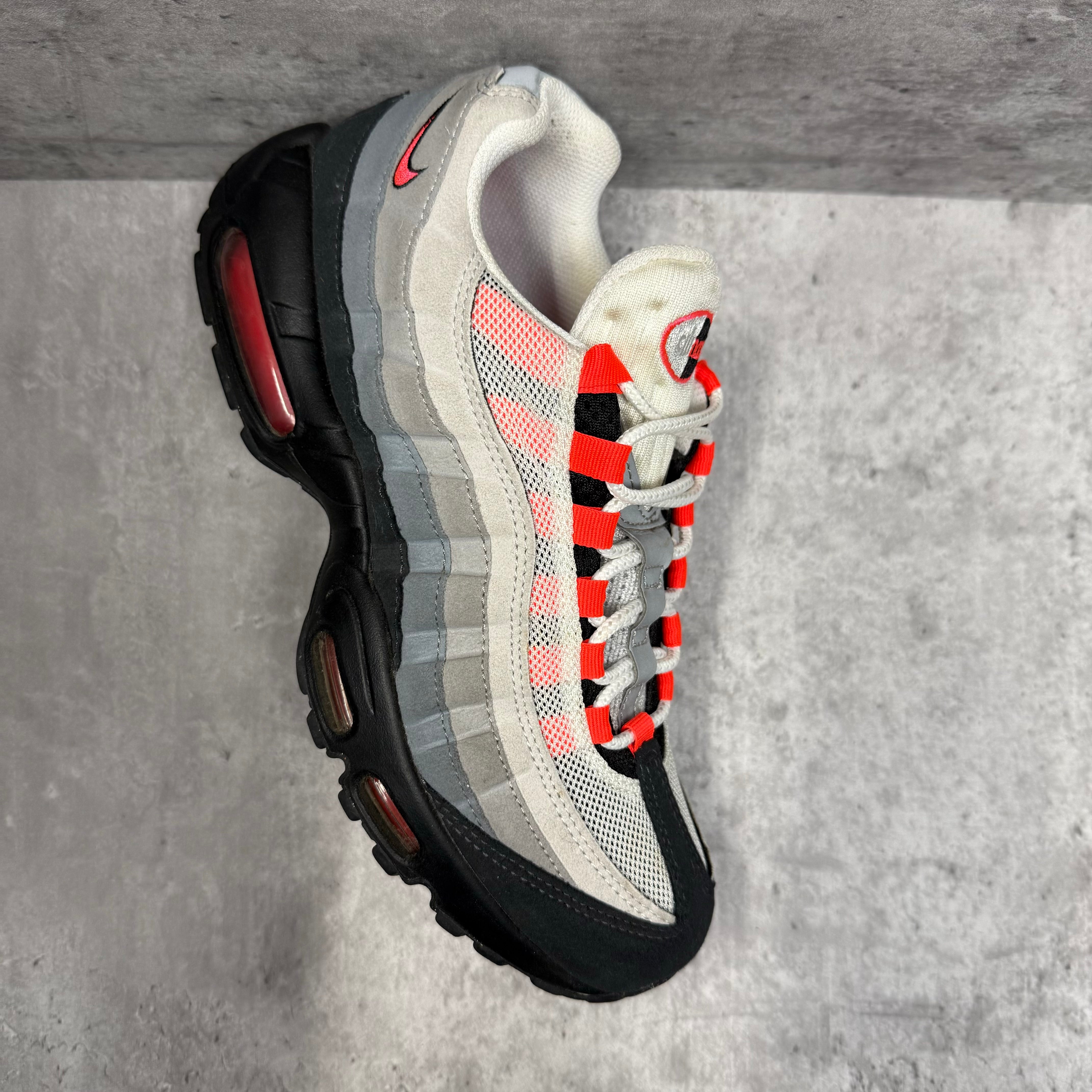 Nike Airmax 95 Solar Red 2017 - Cheshire Creps