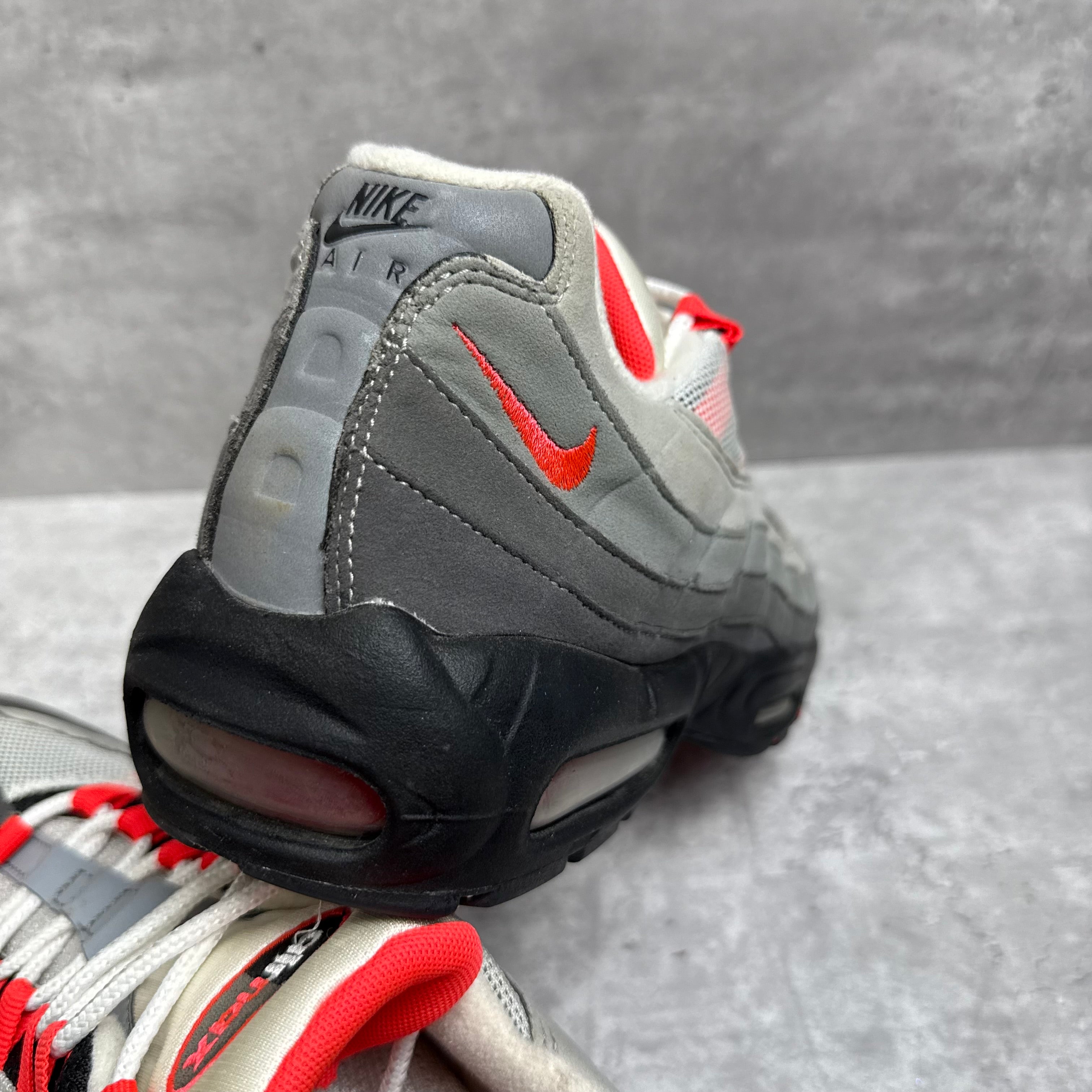 Nike Airmax 95 Solar Red 2018 - Cheshire Creps