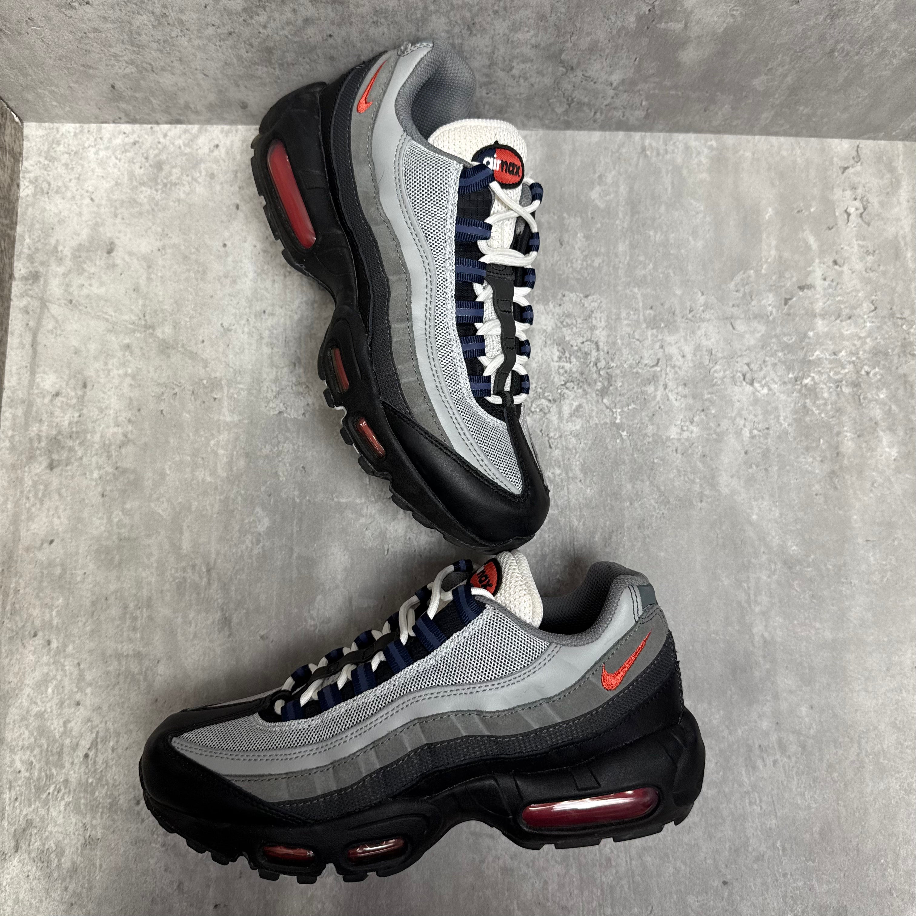 Nike Airmax 95 Track Red - Cheshire Creps