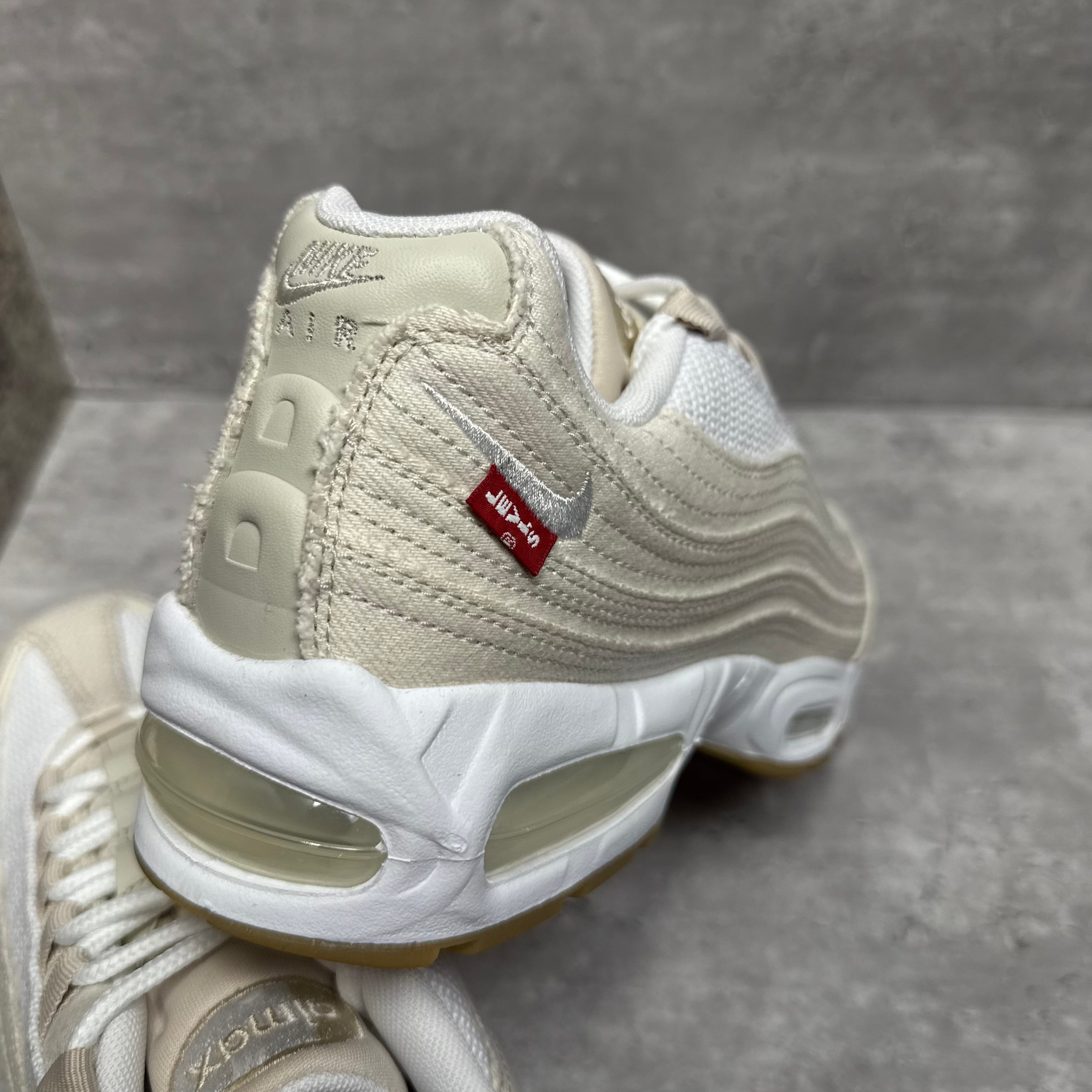 Nike Airmax 95 x Levi's Light Orewood