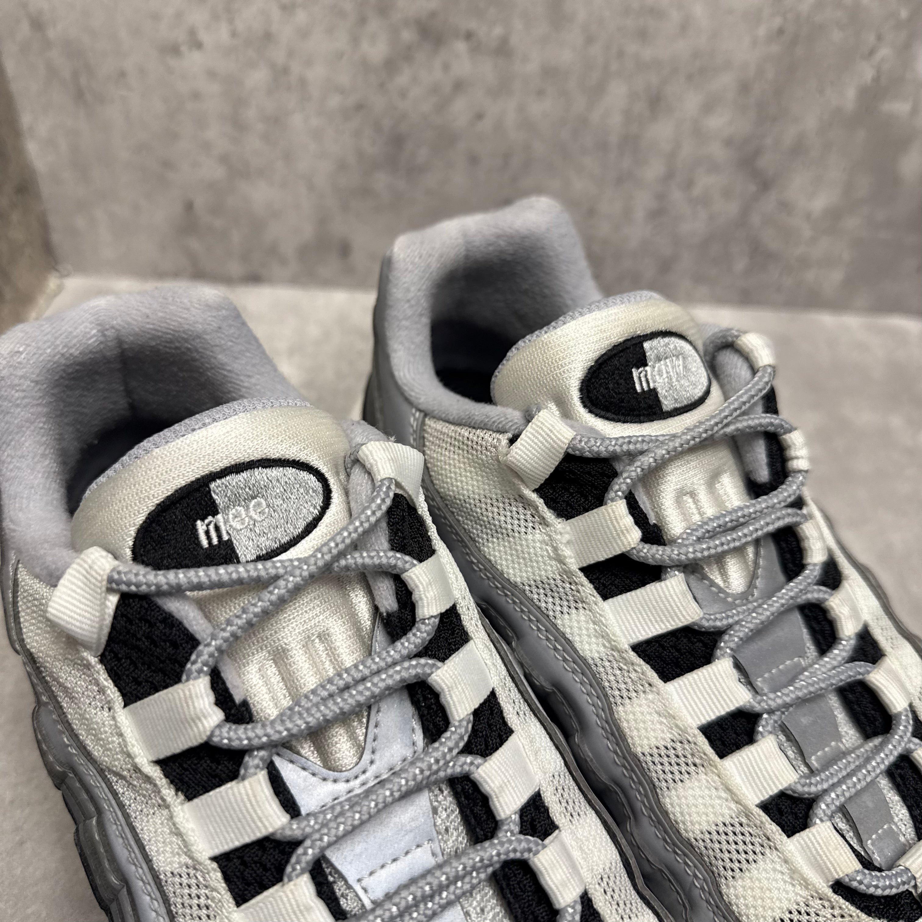 Nike Airmax ID Ice Grey Reflective - Cheshire Creps