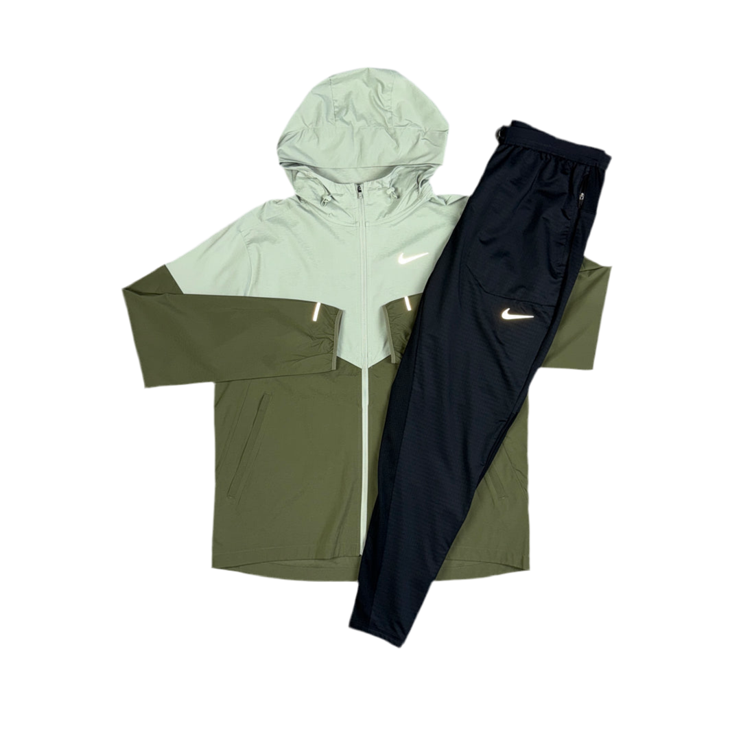 Nike - Jade Horizon Jacket / Black Phenoms Pants Set - Cheshire Creps