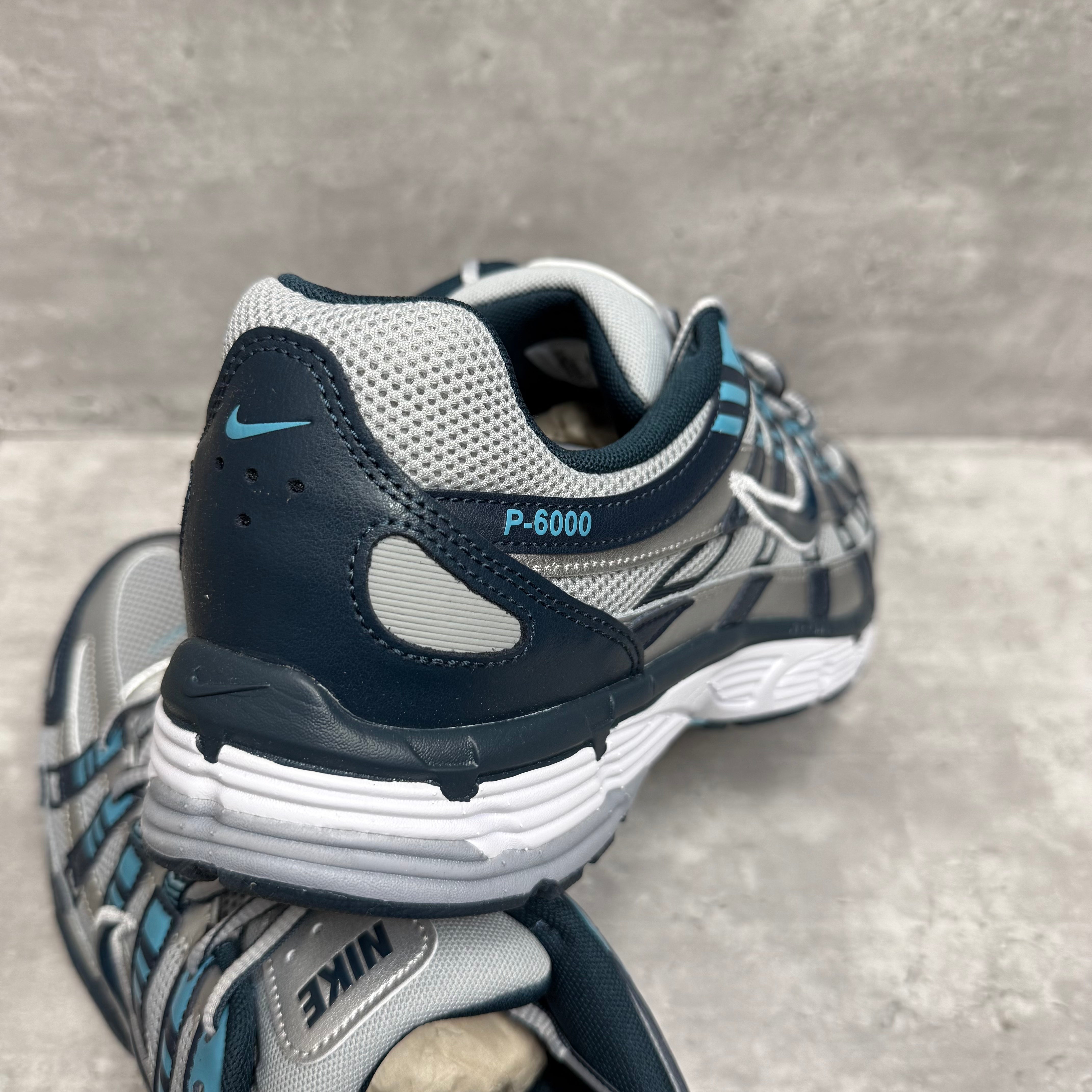 Nike P-6000 Armoury Navy