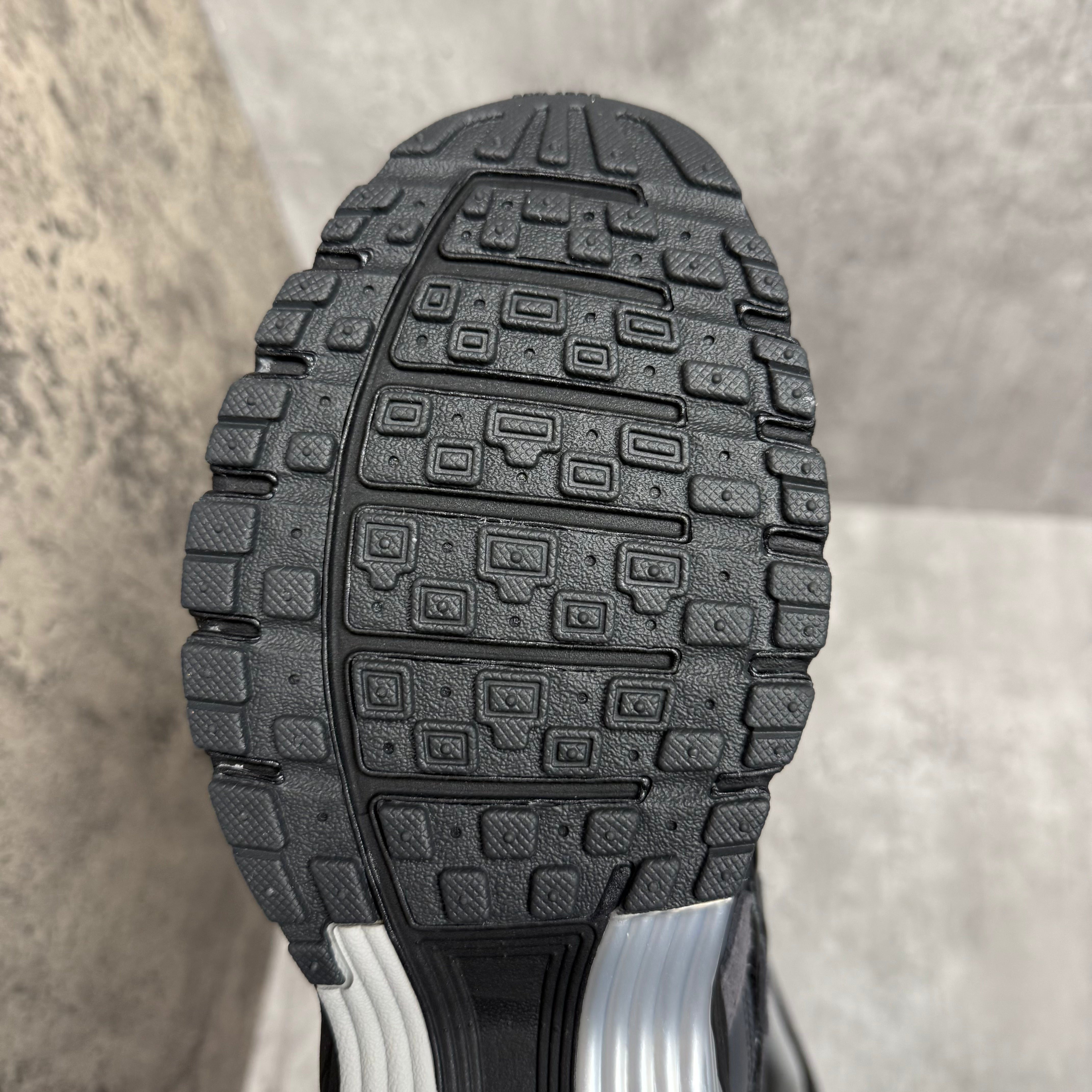 Nike P-6000 Chrome Anthracite - Cheshire Creps