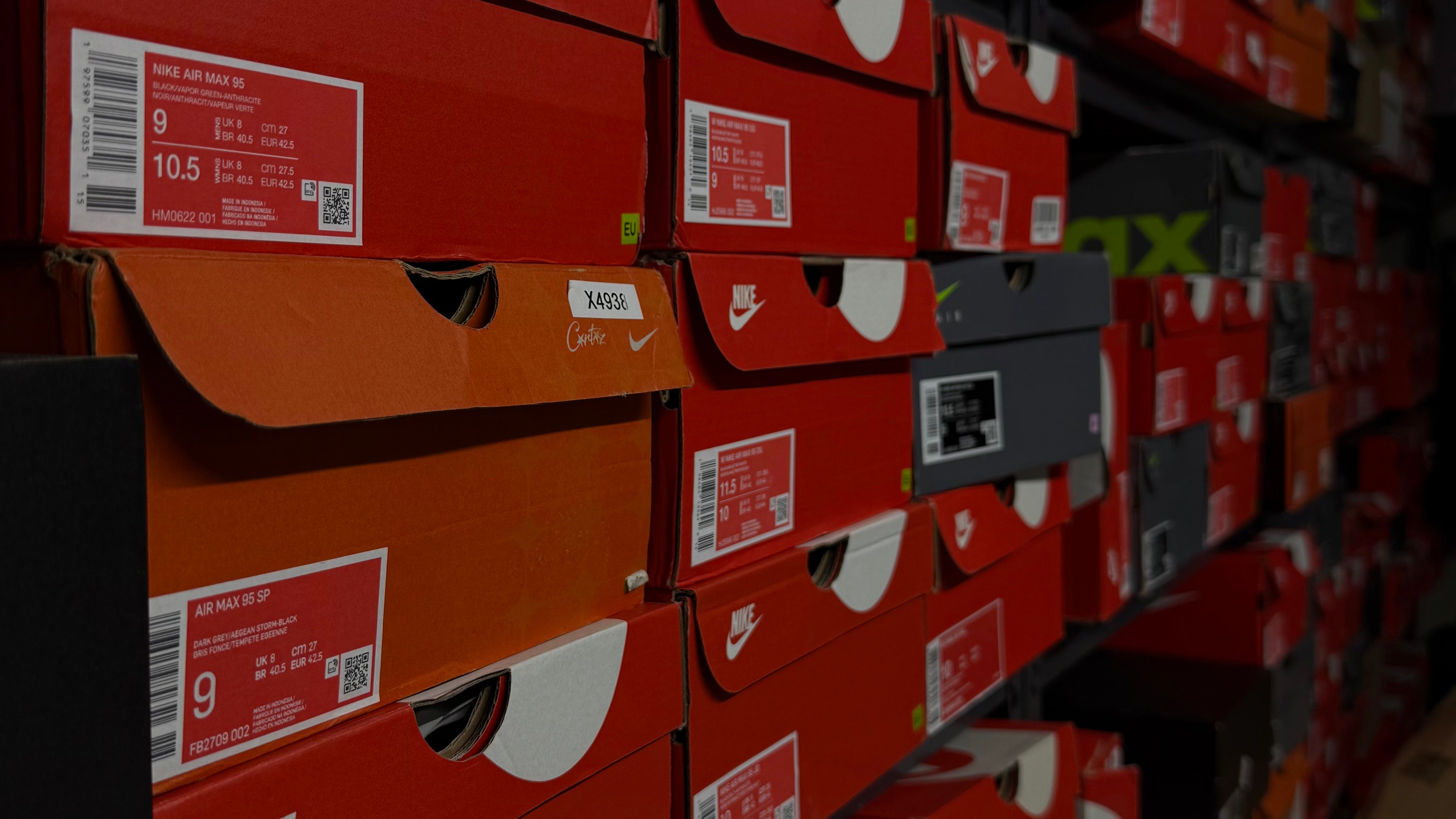 nike factory store air max