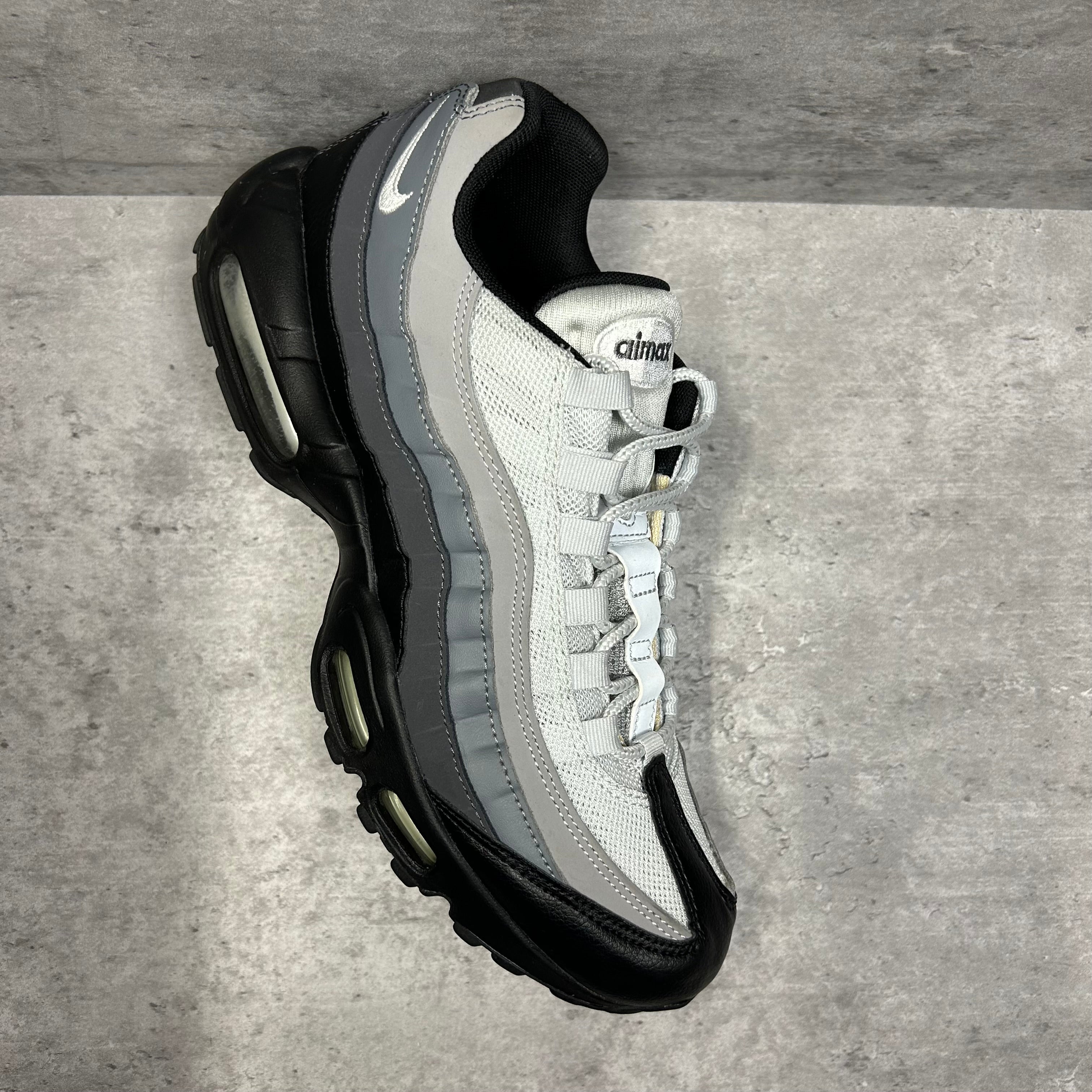 Nike Airmax 95 Grey Essential