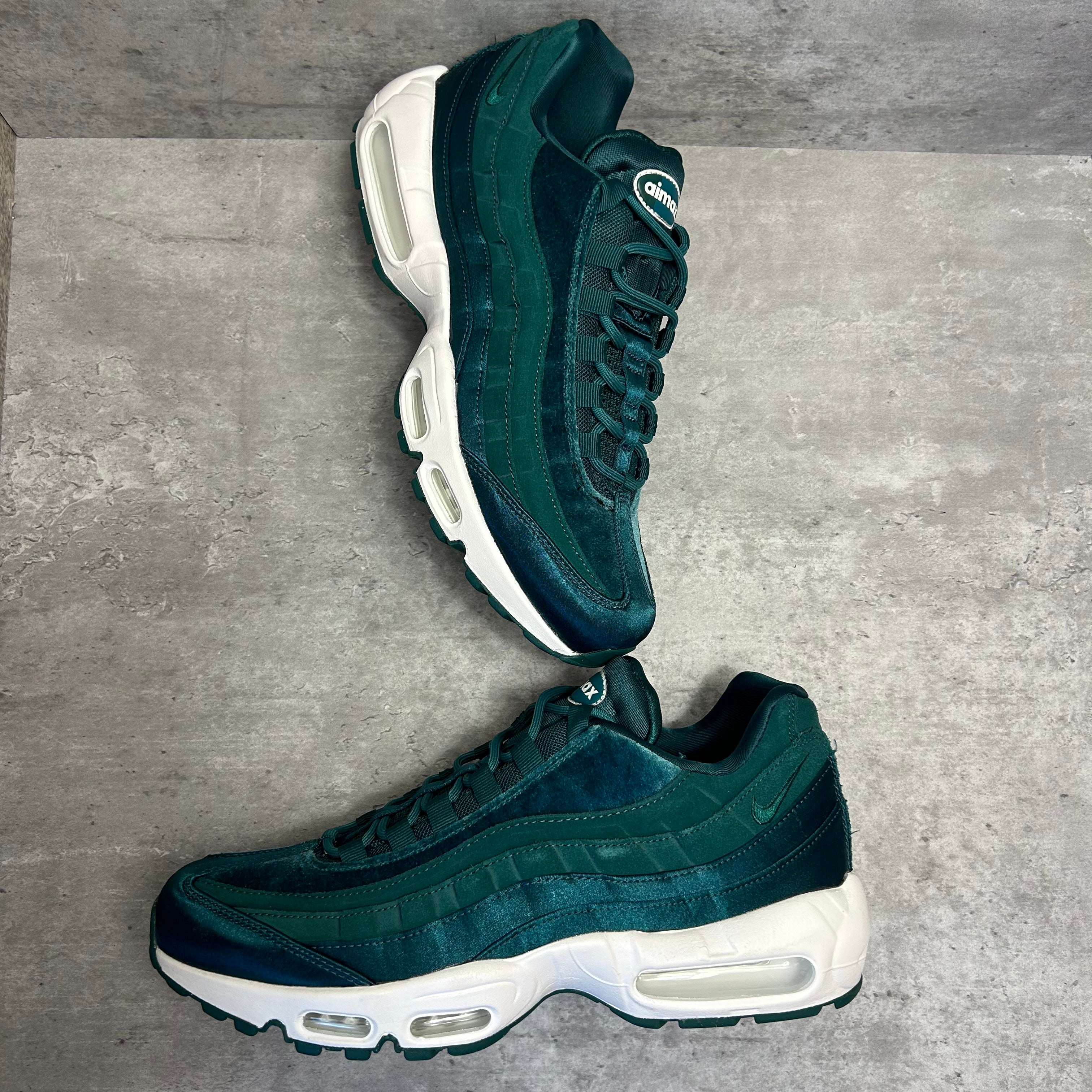 Nike Airmax 95 Atomic Teal Shop the Latest Air Max 95 Releases