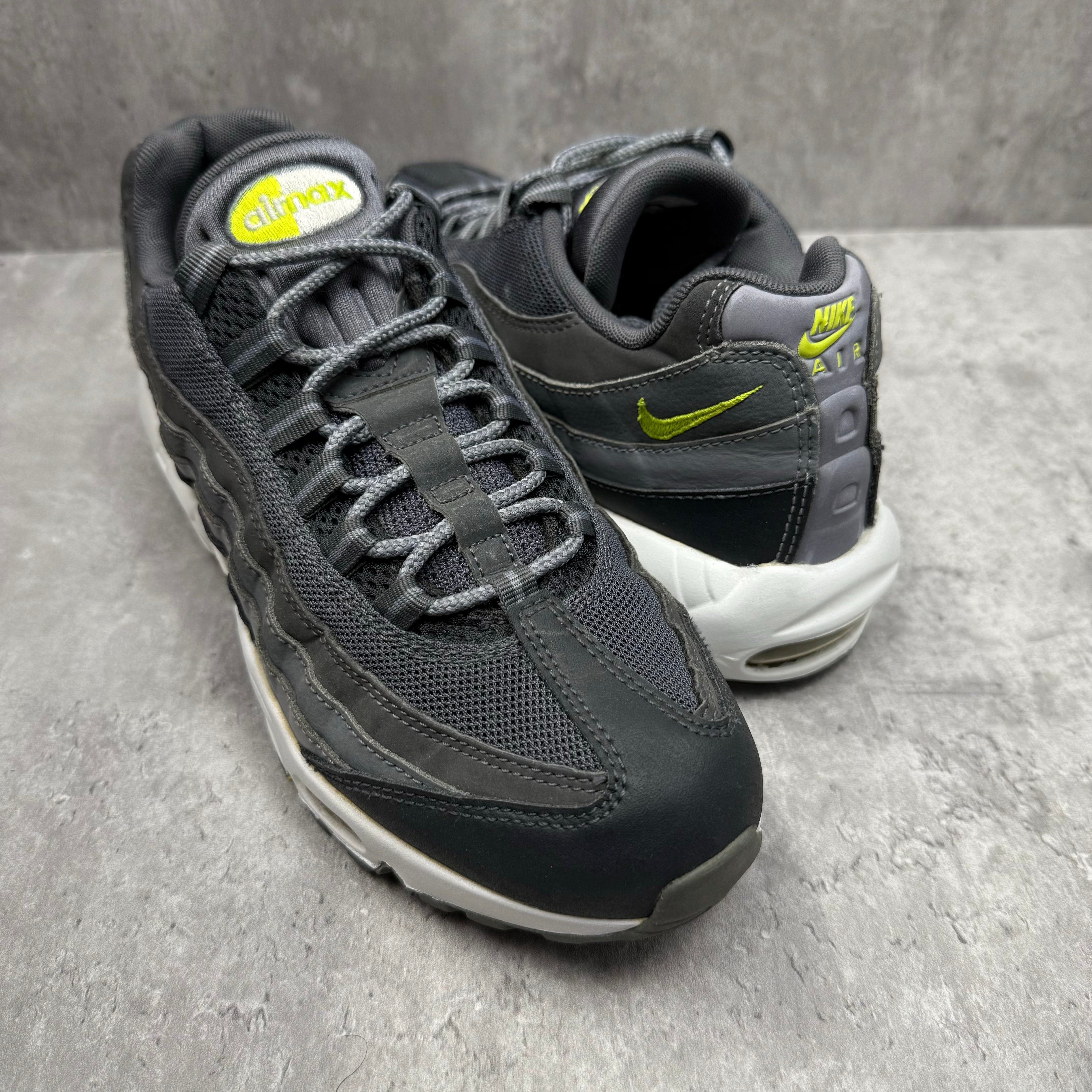 Nike Airmax 95 Grey Volt