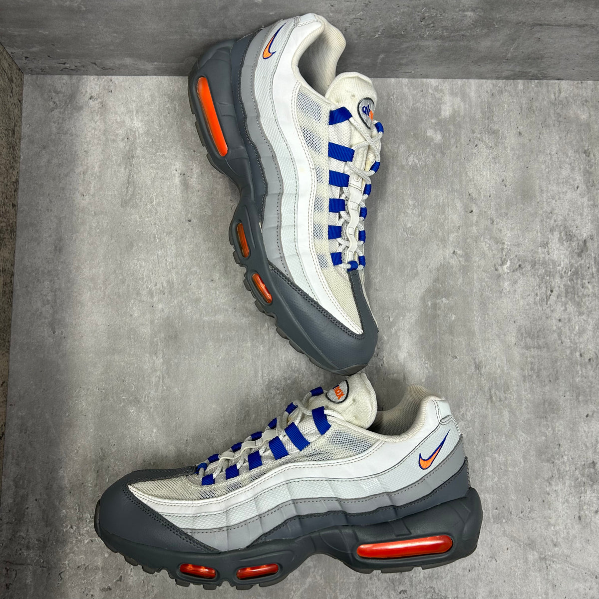 Nike air max 95 cool grey total outlet orange