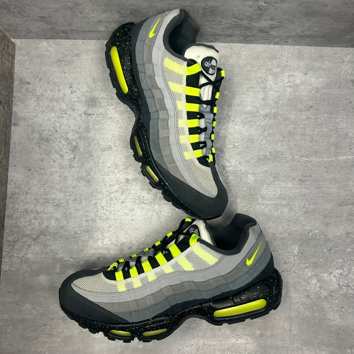 Nike Airmax 95 Neon ID