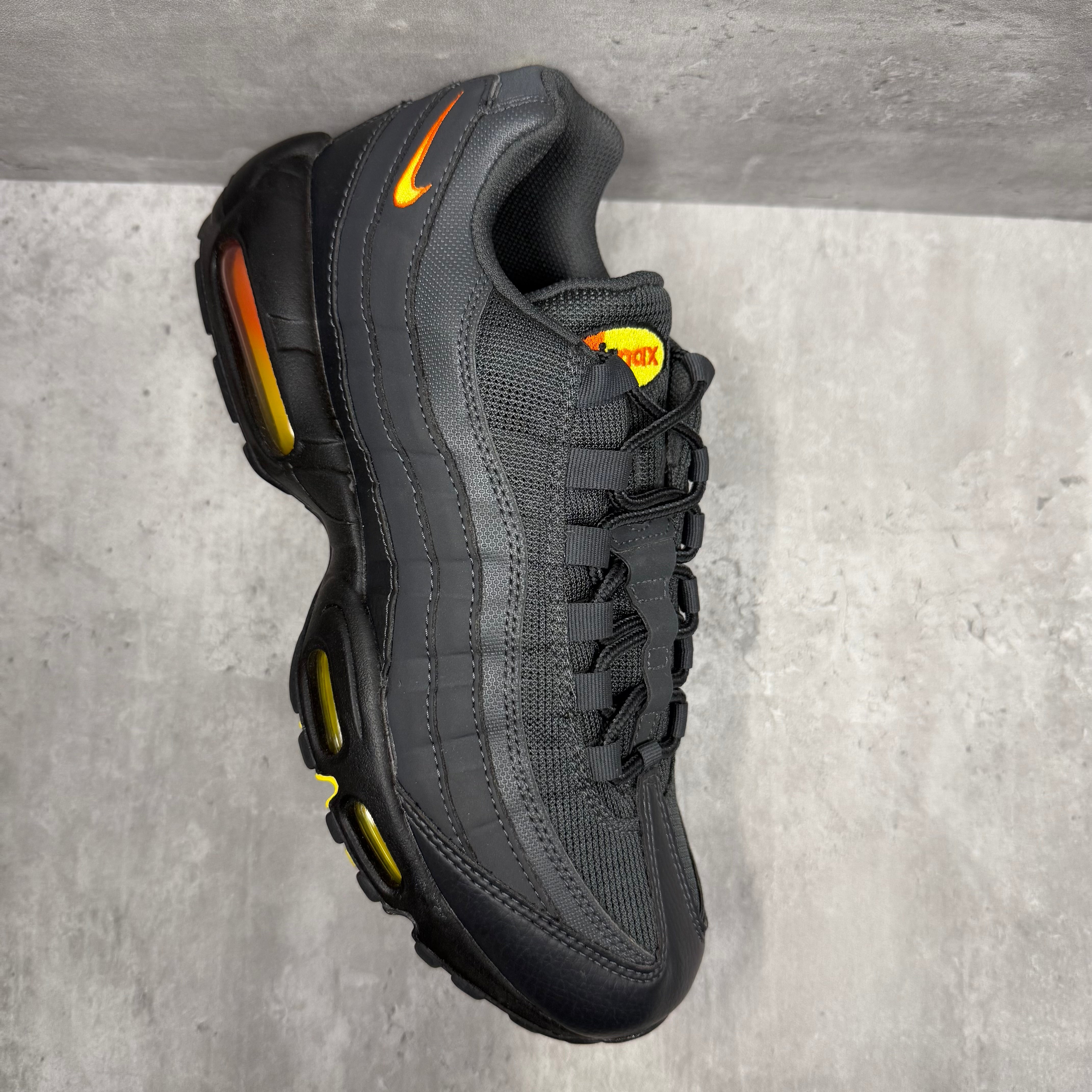 nike air max 95 ultra se black and yellow