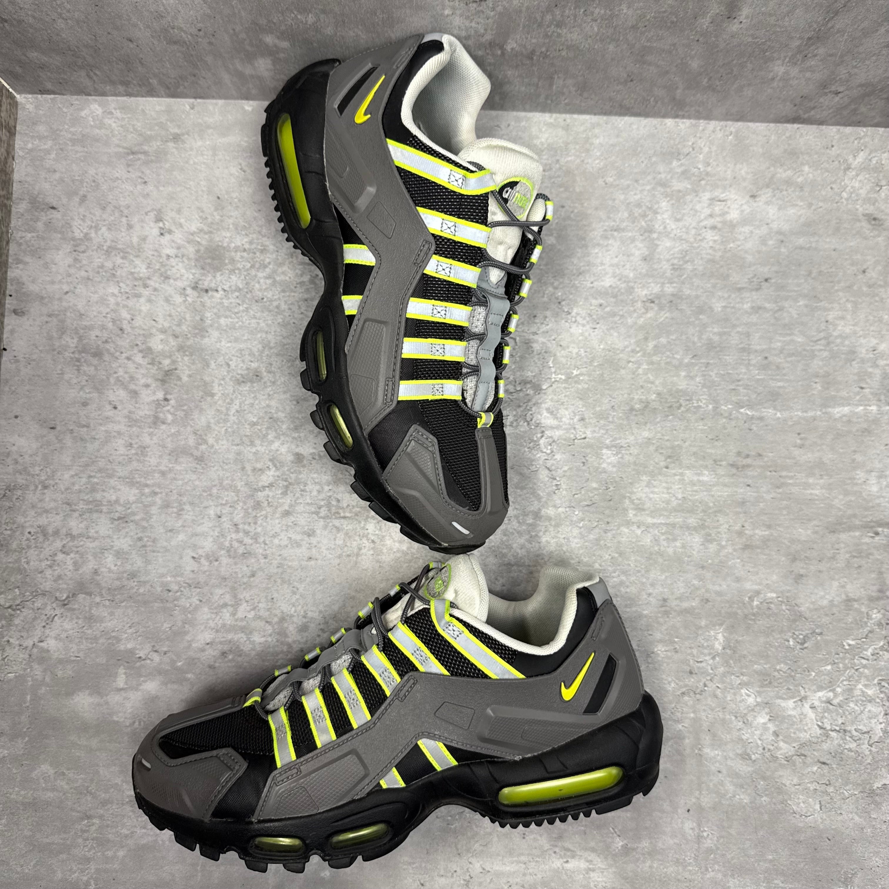 Nike Airmax 95 NDSTRKT Neon