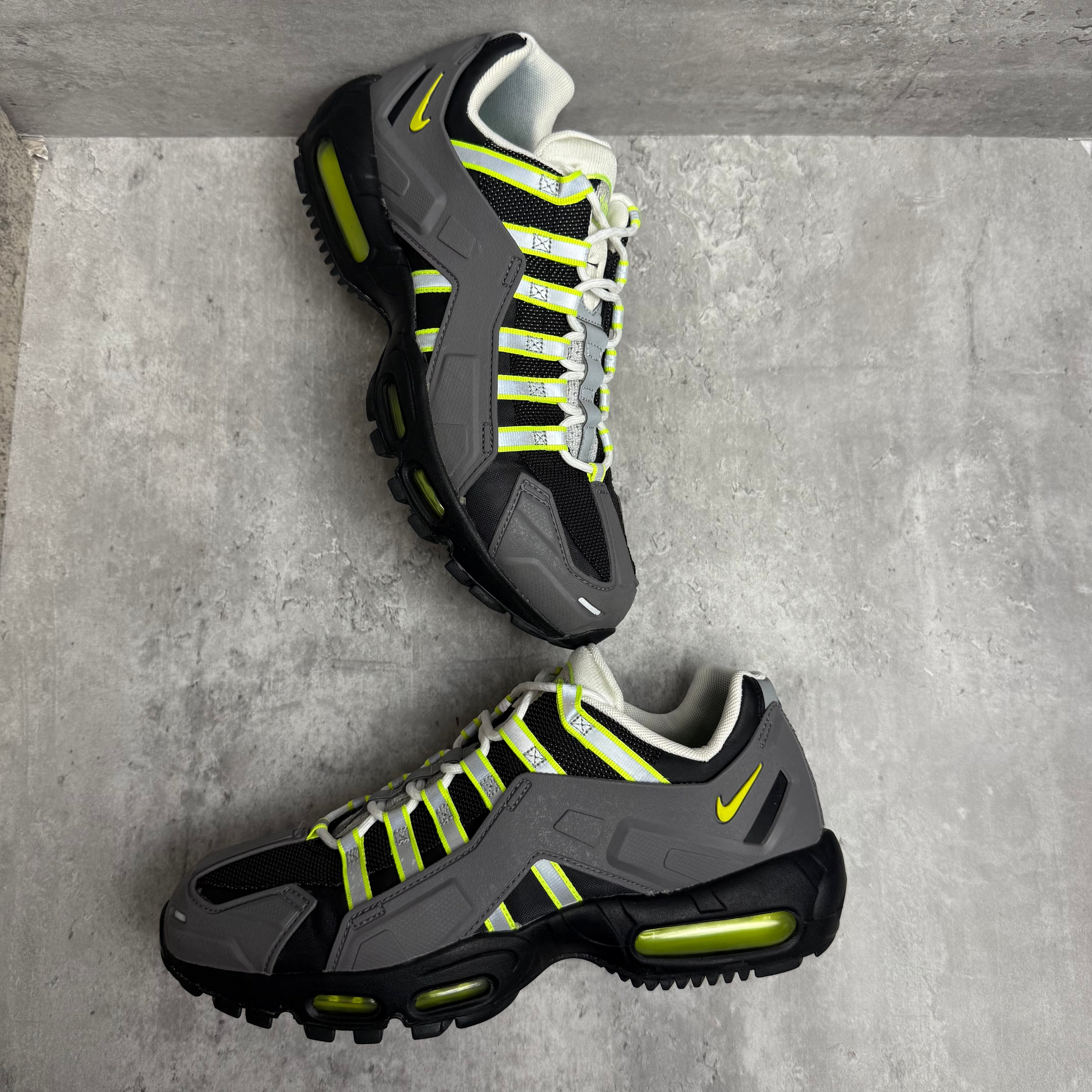 Nike Airmax 95 NDSTRKT Neon