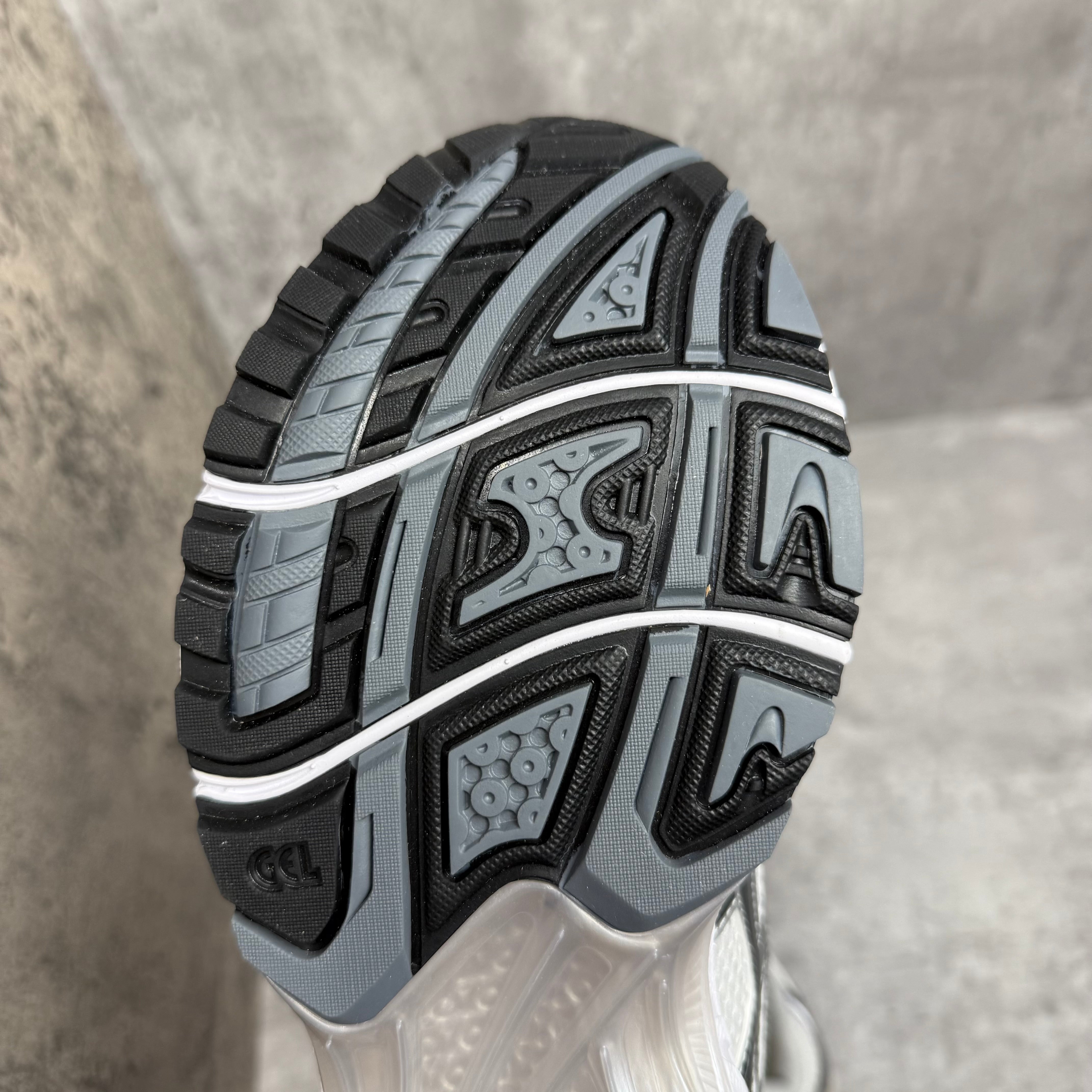 ASICS Gel-Kayano 14 Graphite Grey - Cheshire Creps 