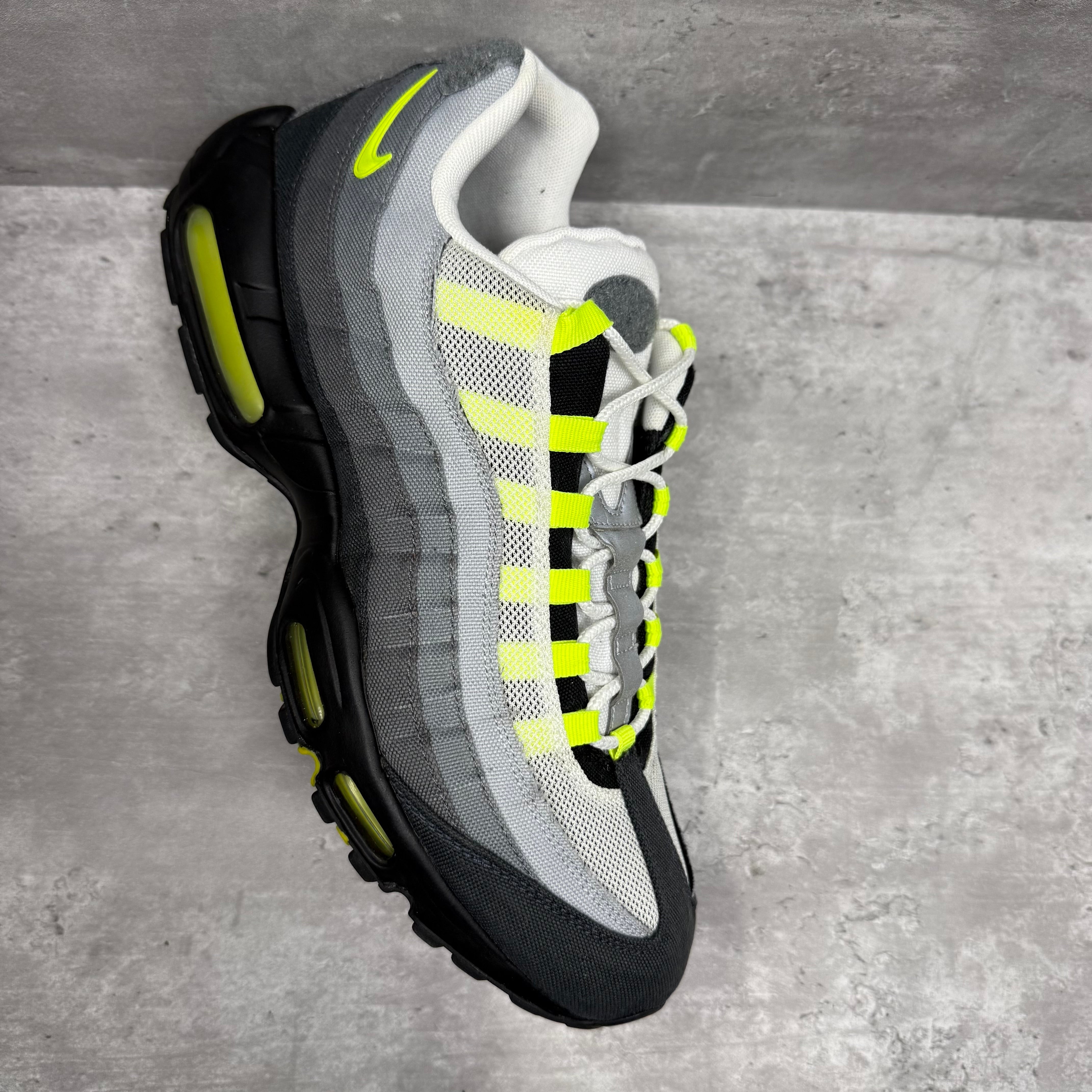 Nike Airmax 95 Neon SP Patch