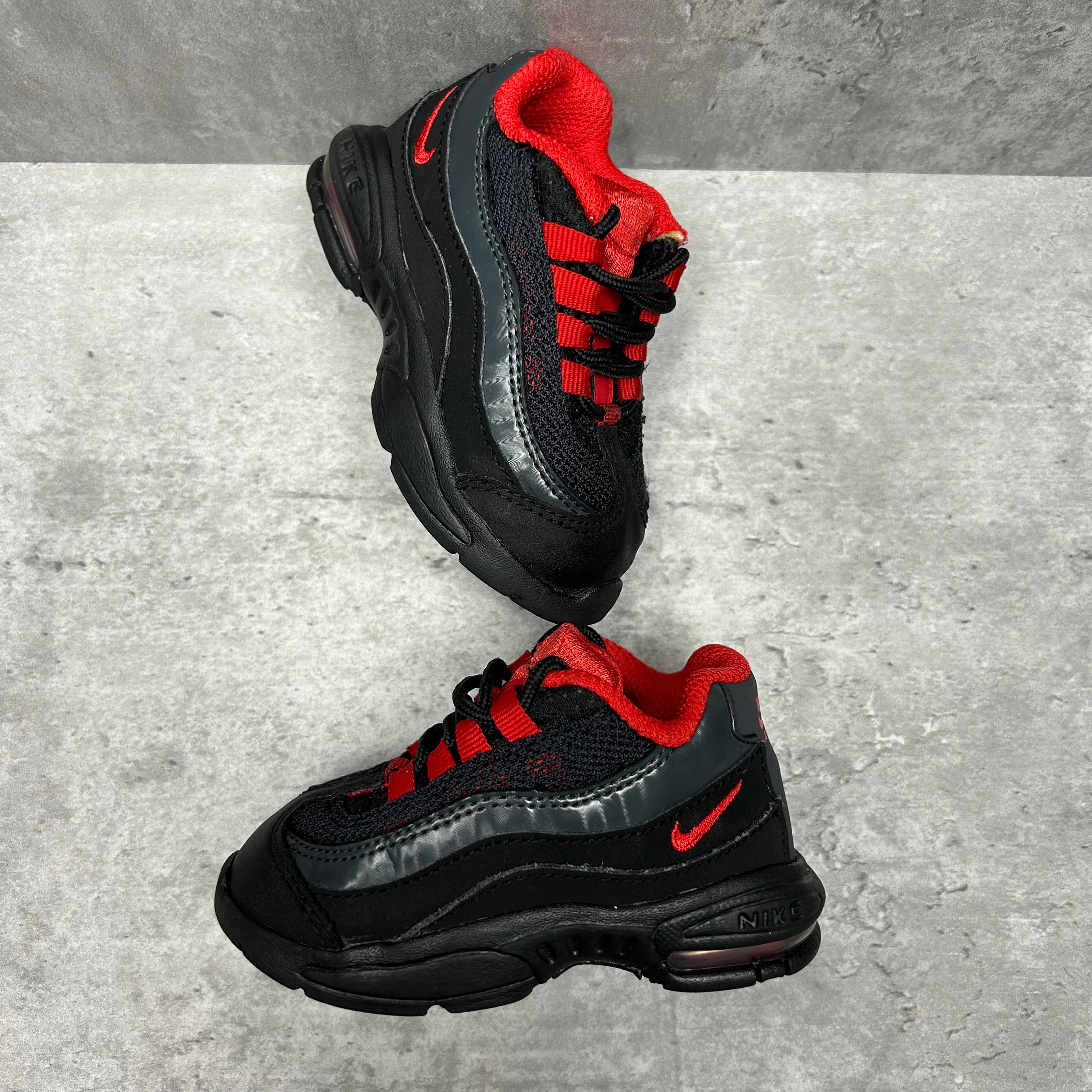 Nike Airmax 95 University Red