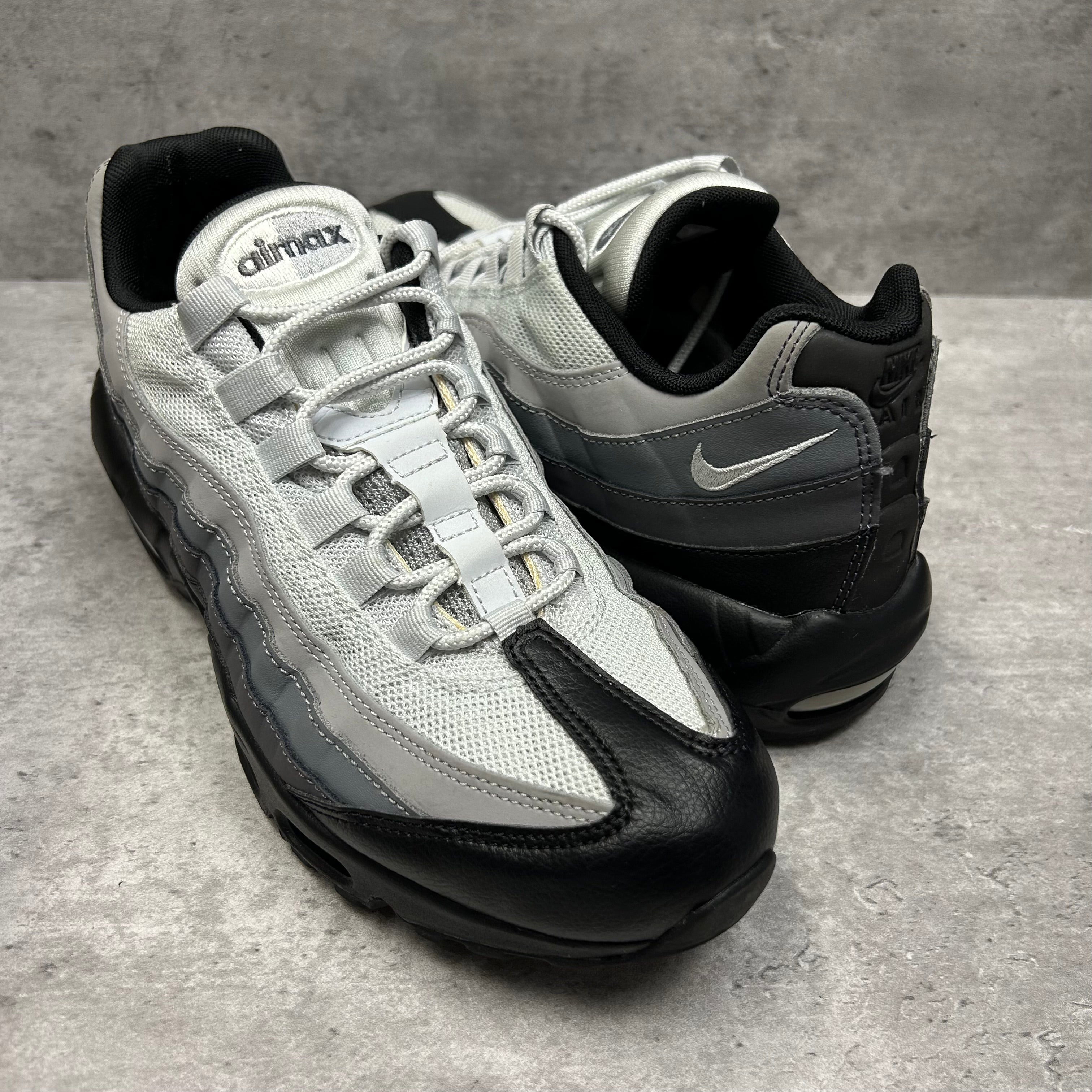 Nike Airmax 95 Grey Essential