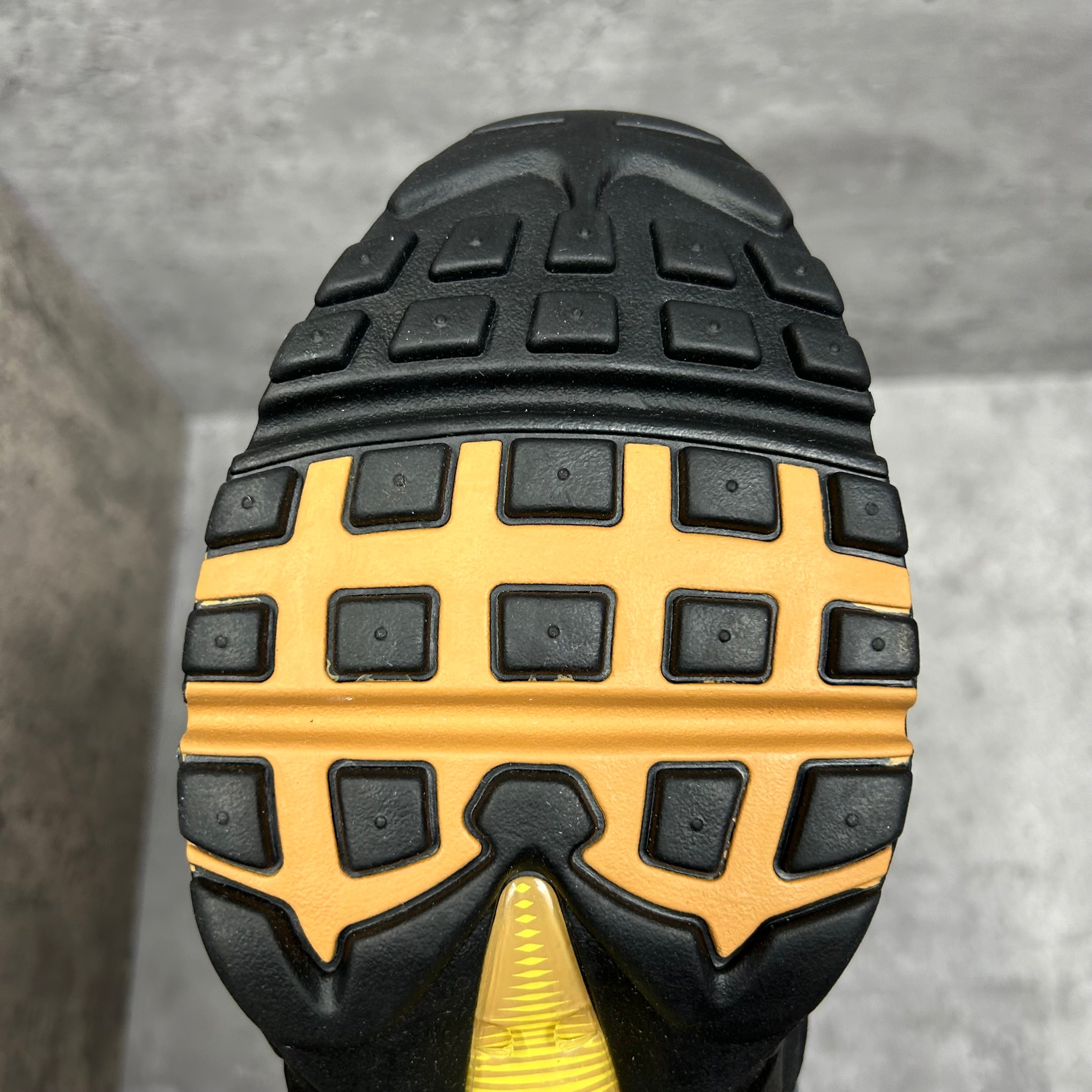 Nike Airmax 95 Yellow Strike Icons