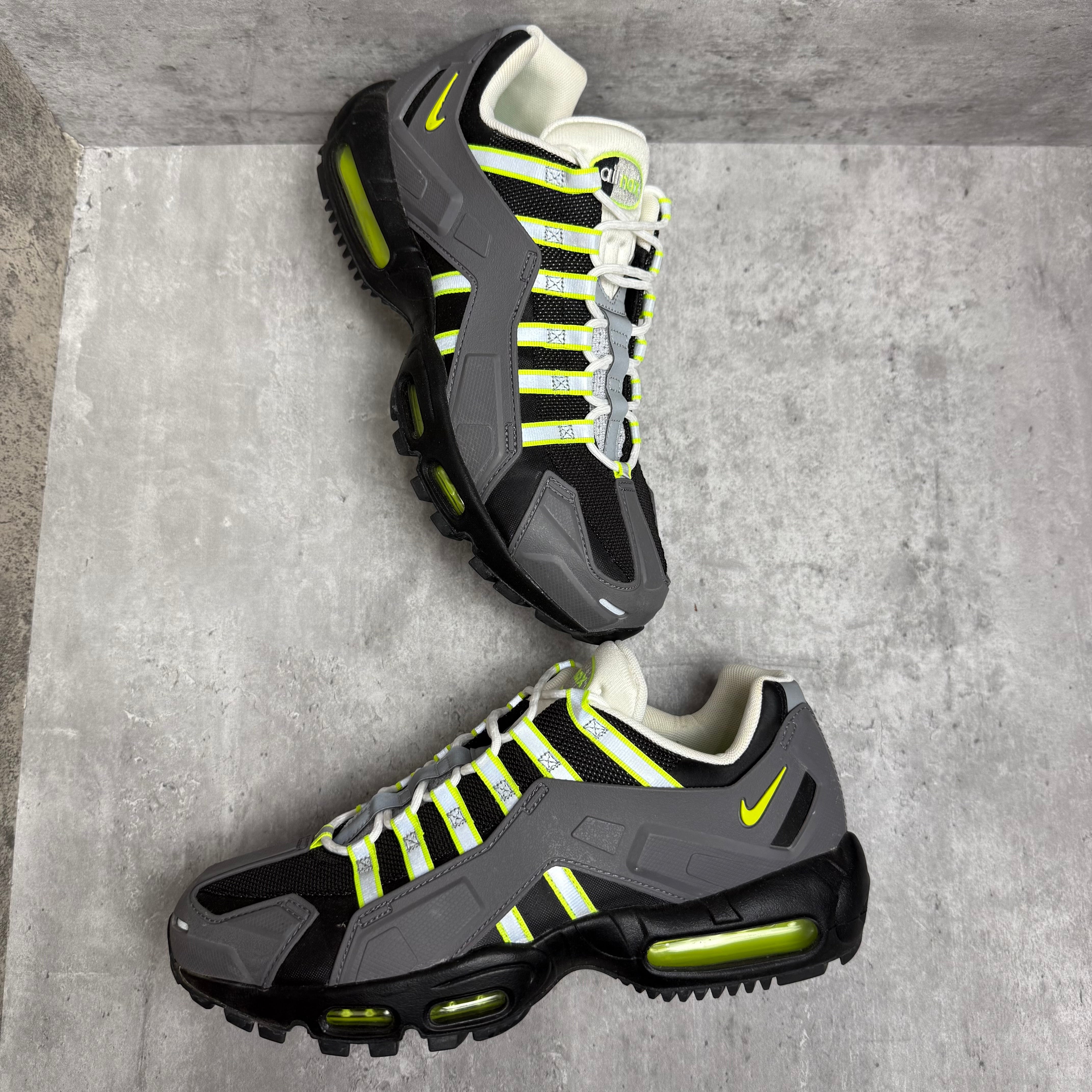 Nike Airmax 95 NDSTRKT Neon