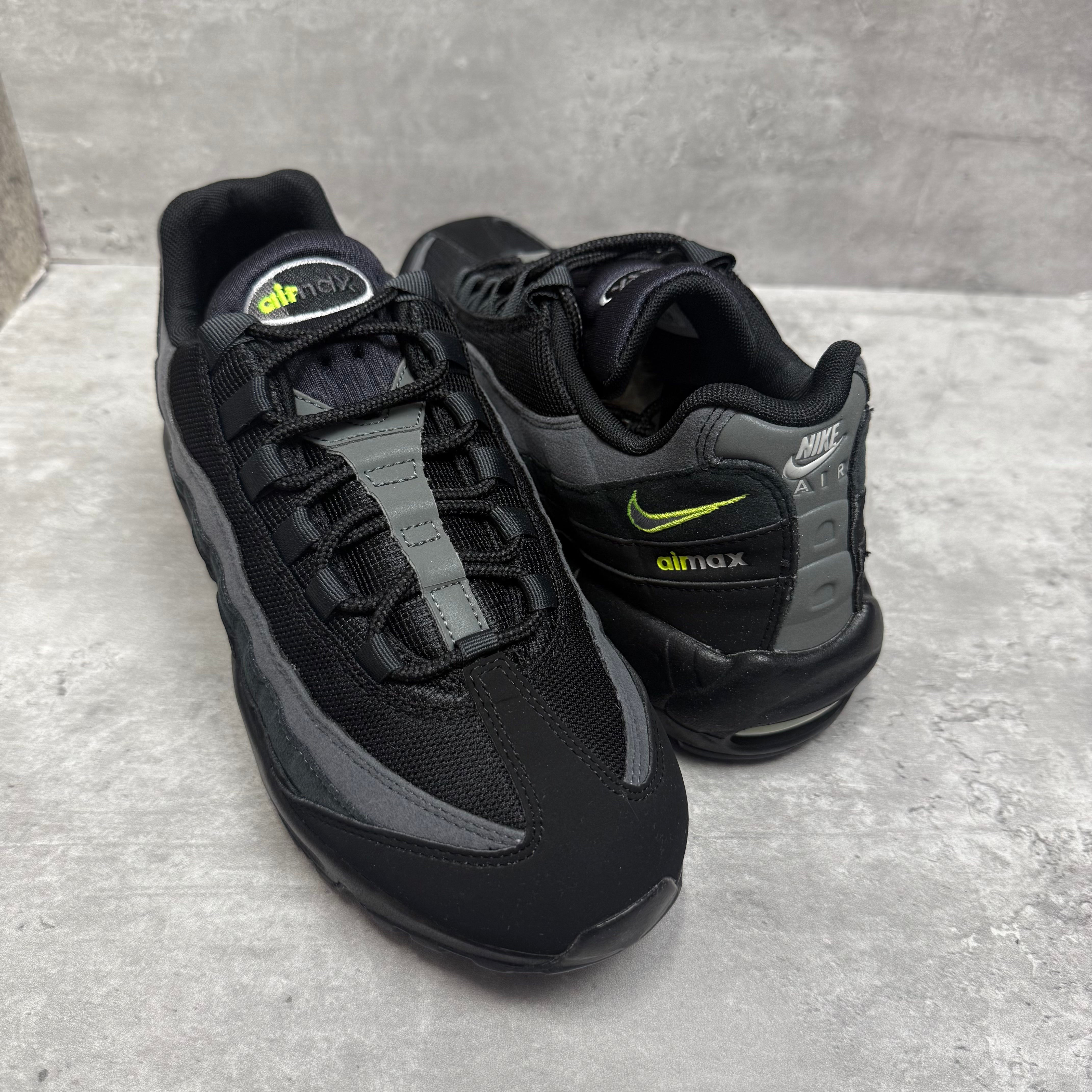 Nike Airmax 95 Retro Logo Volt