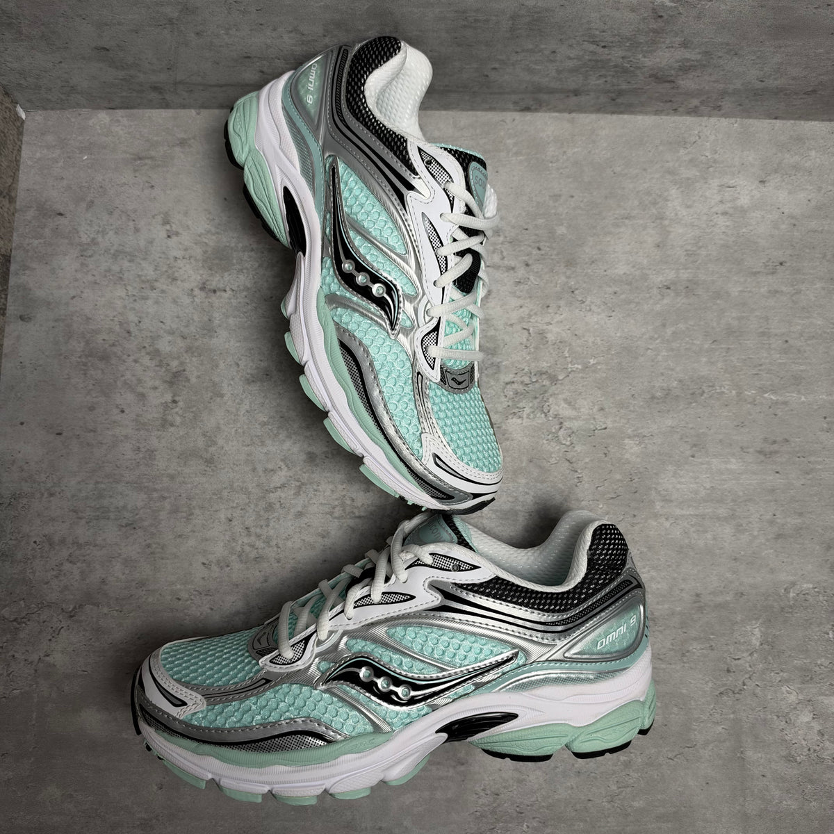 Saucony Pro Grid Omni 9 Fair Aqua