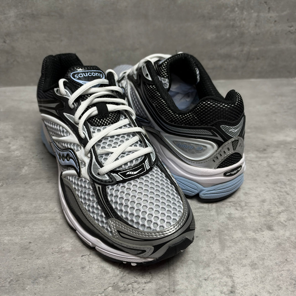 Saucony ProGrid Omni 9 OG 'Sky Blue'