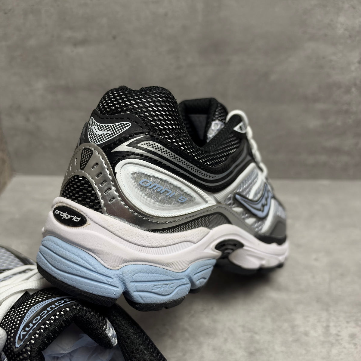 Saucony ProGrid Omni 9 OG 'Sky Blue'
