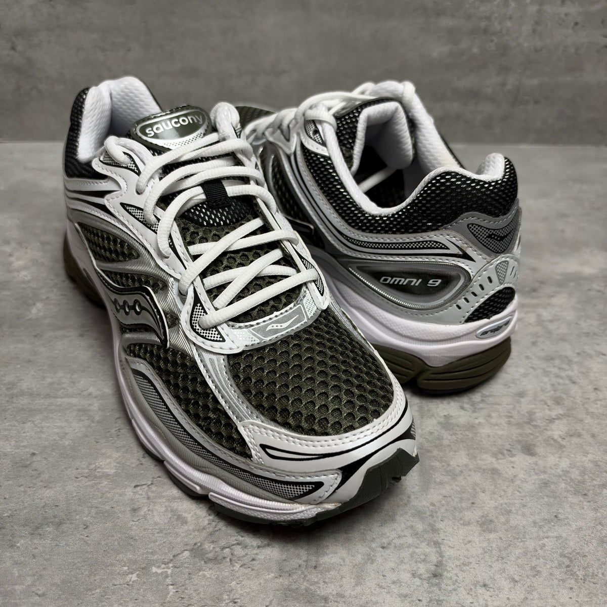 Saucony Progrid Omni 9  'Fatigue'
