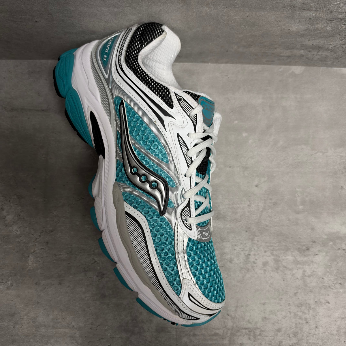 Saucony Progrid Omni 9 'Tranquil'