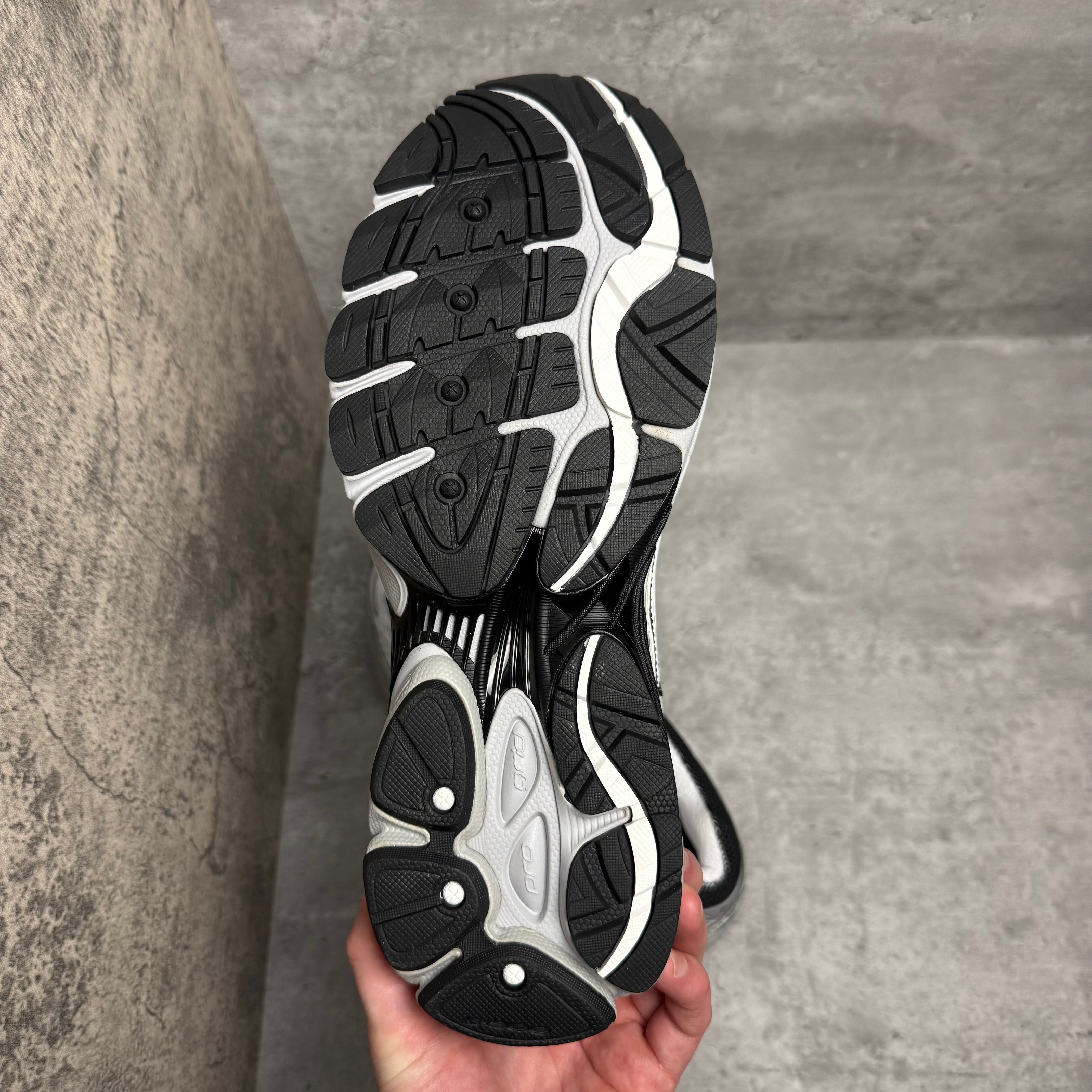 Saucony Pro Grid Omni 9 White Cadet