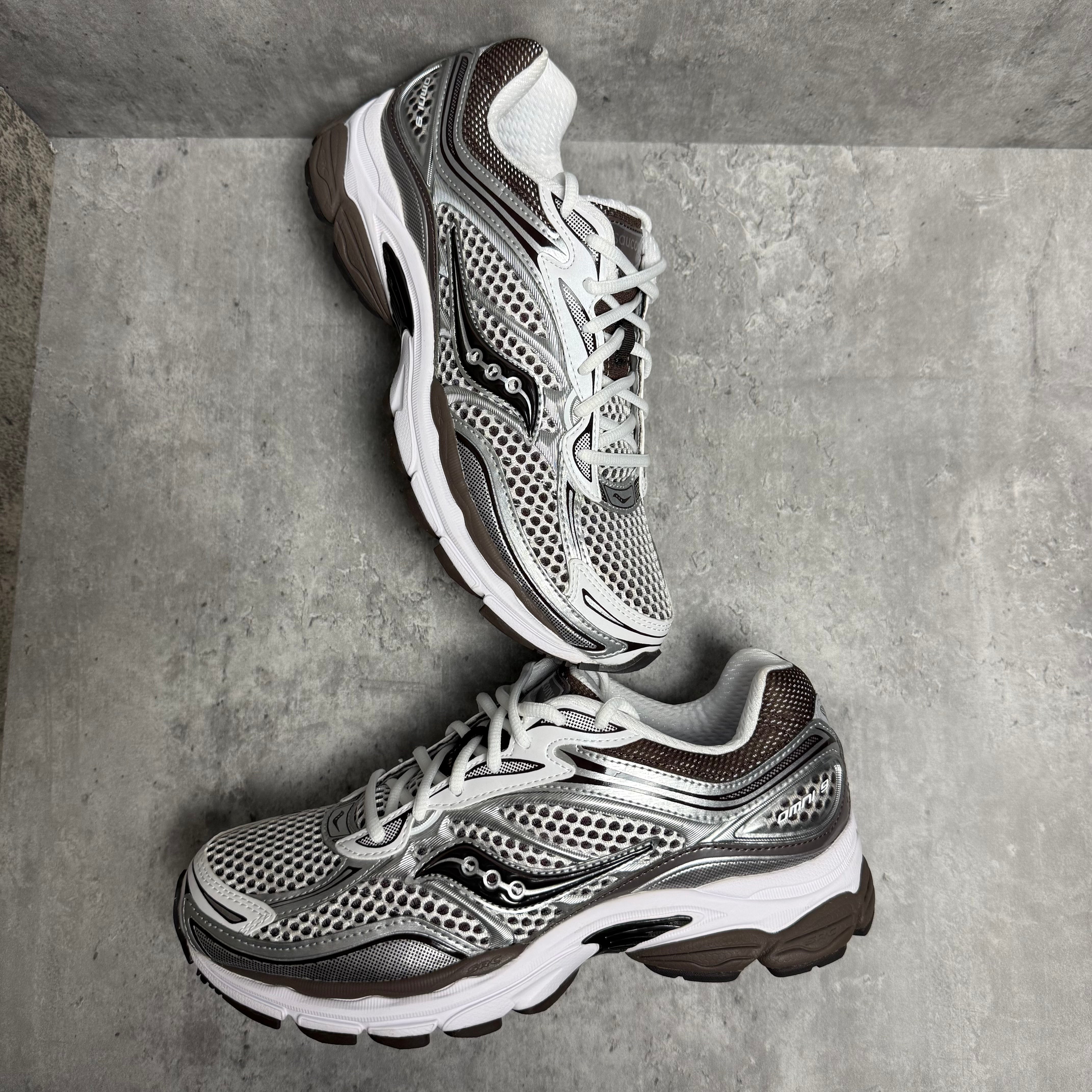 Saucony Pro Grid Omni 9 White Brown