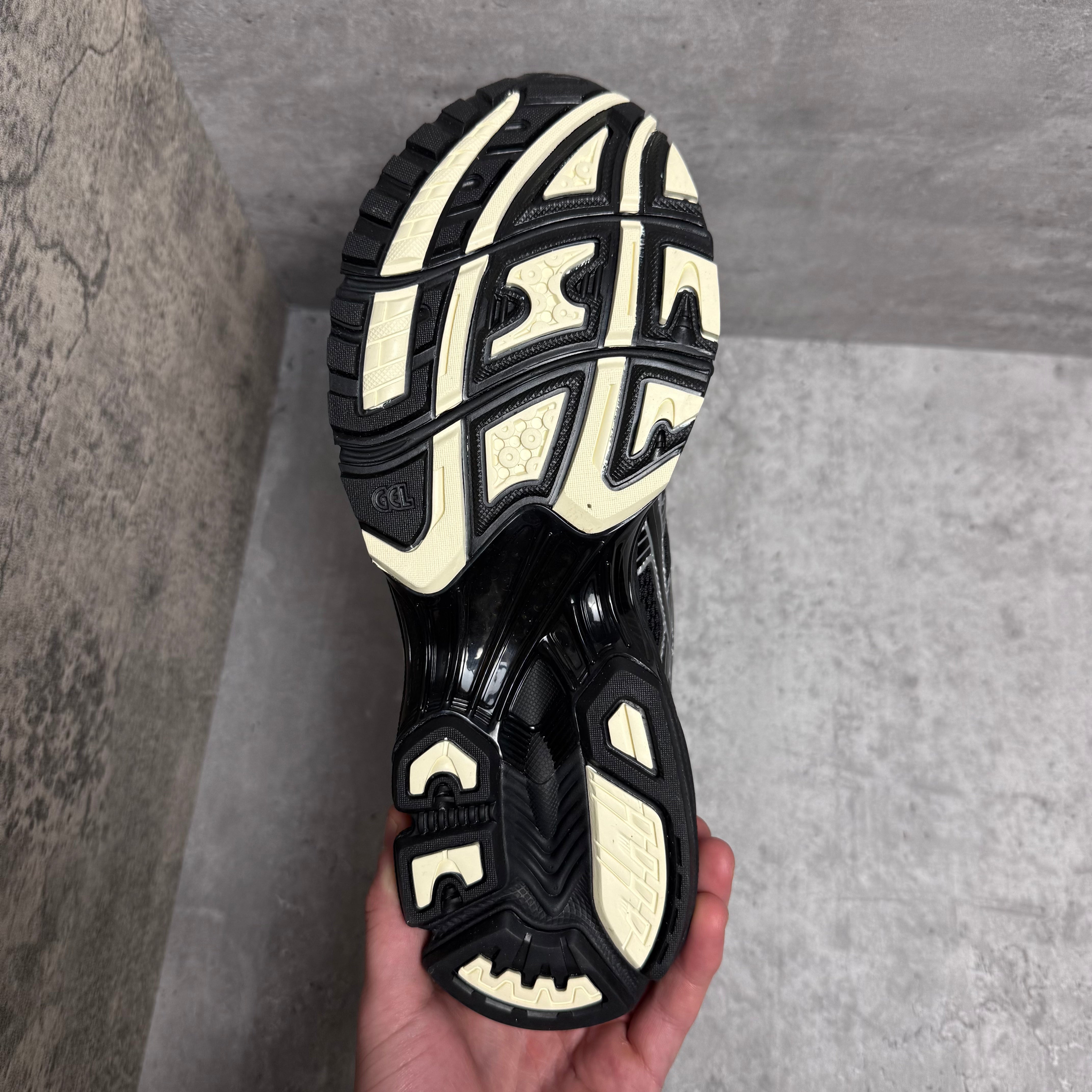 ASICS Gel-Kayano 14 Black Cream