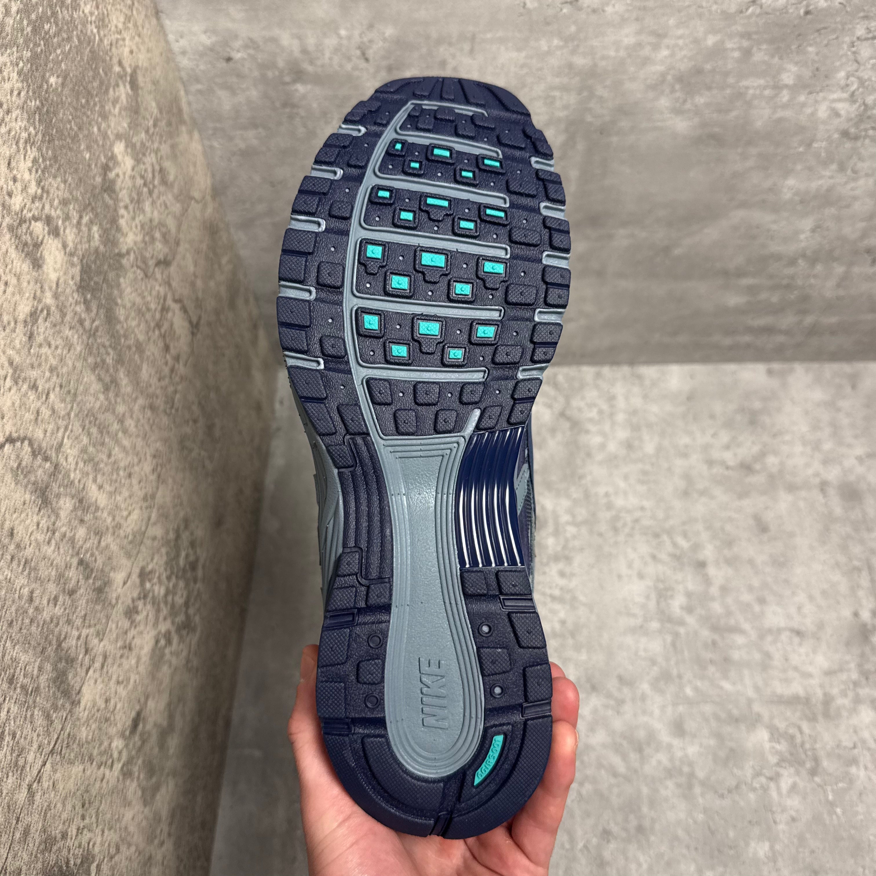 Nike P-6000 Winterised Thunder Eclipse