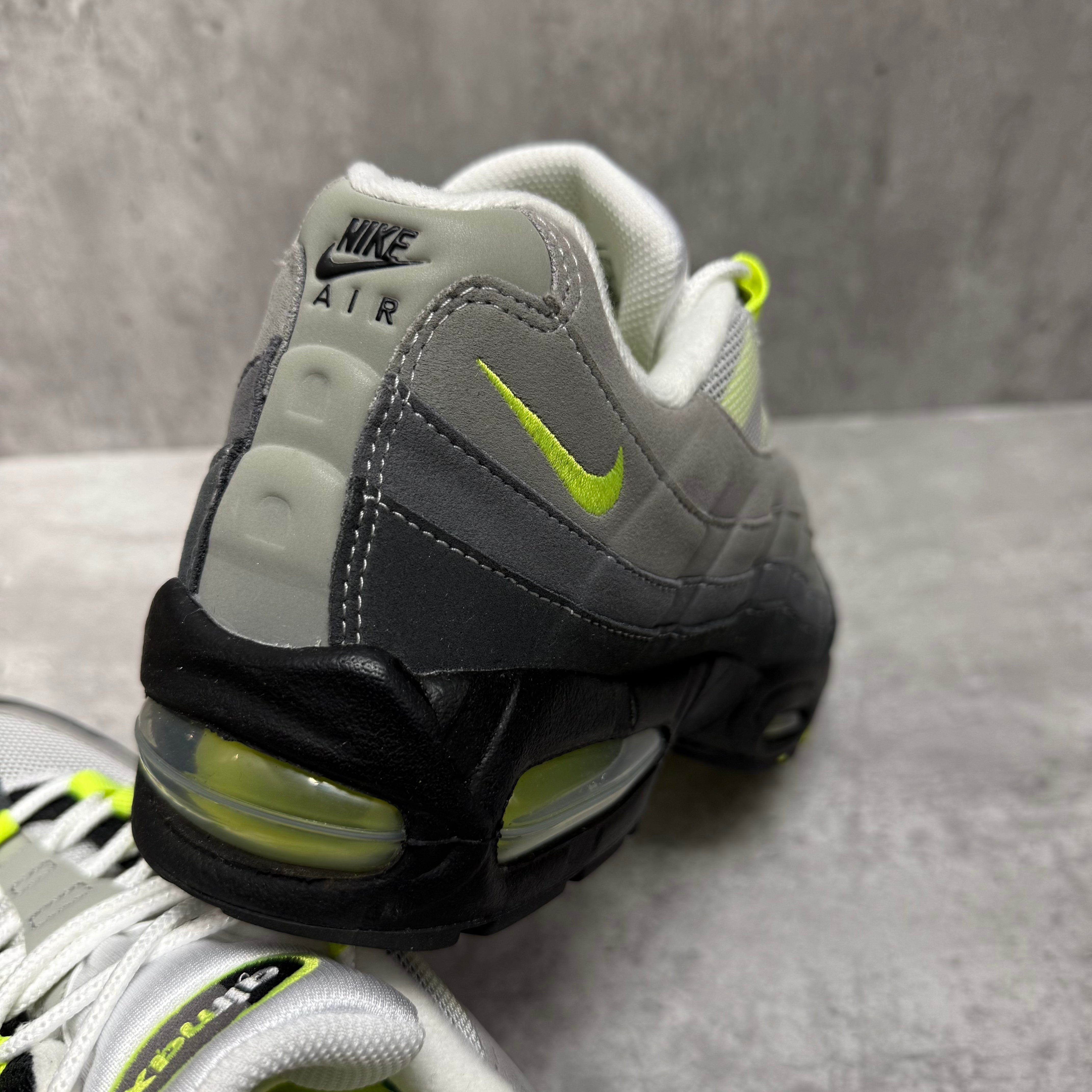 Nike Airmax 95 Neon 2025