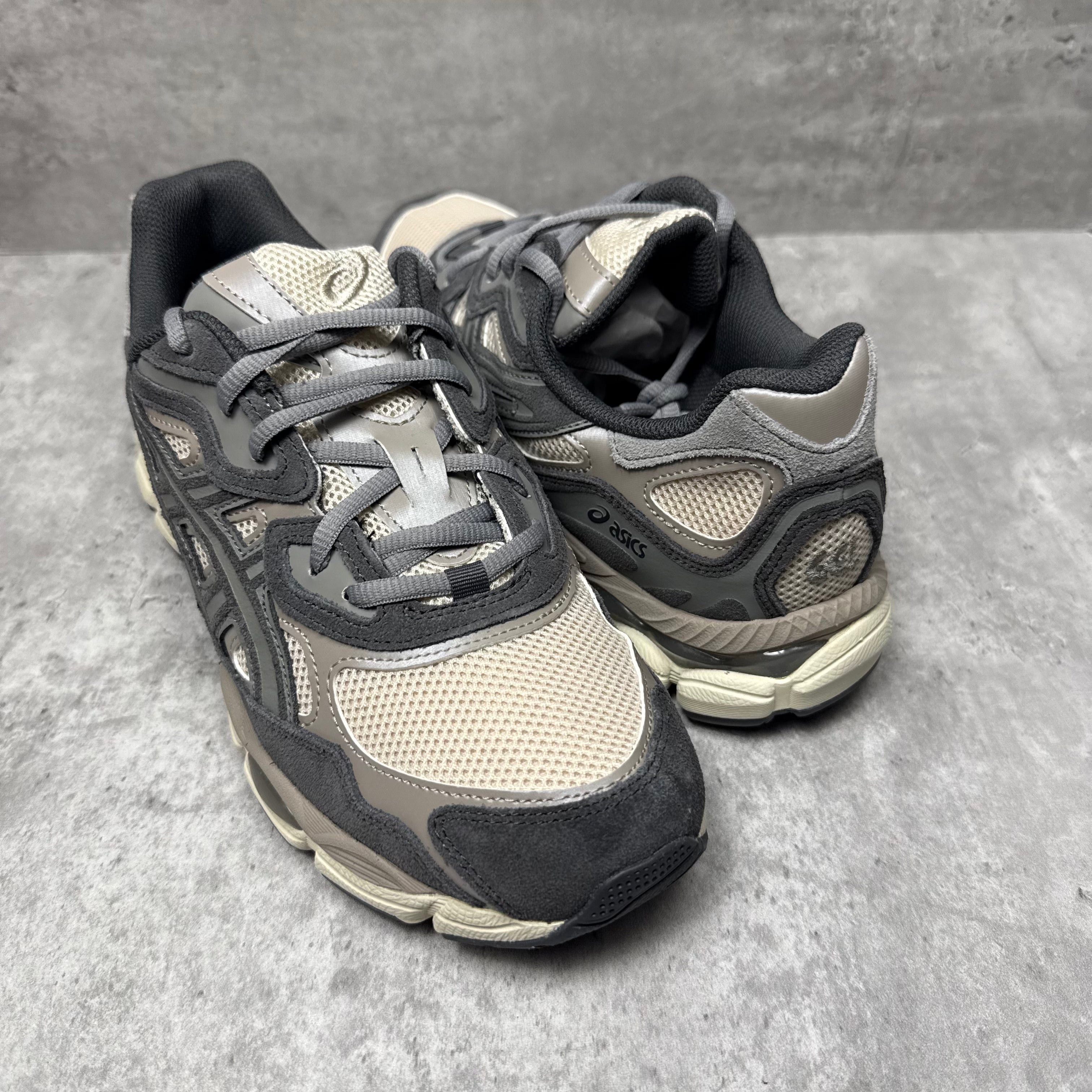 ASICS Gel NYC Oatmeal / Obsidian
